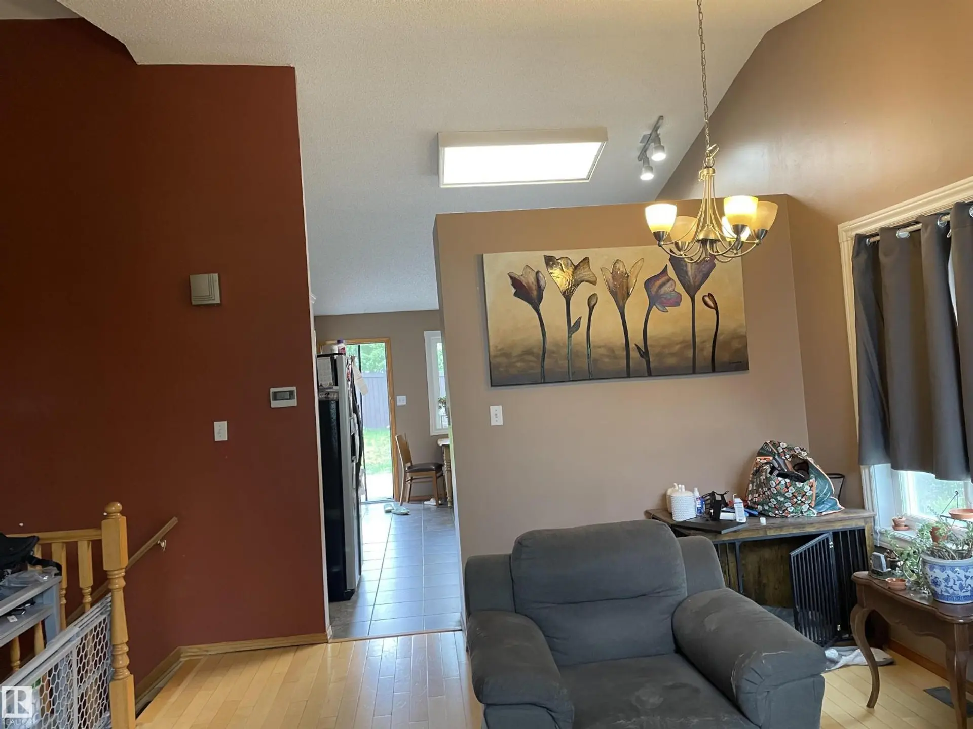 306 REGENCY DR - Image 7