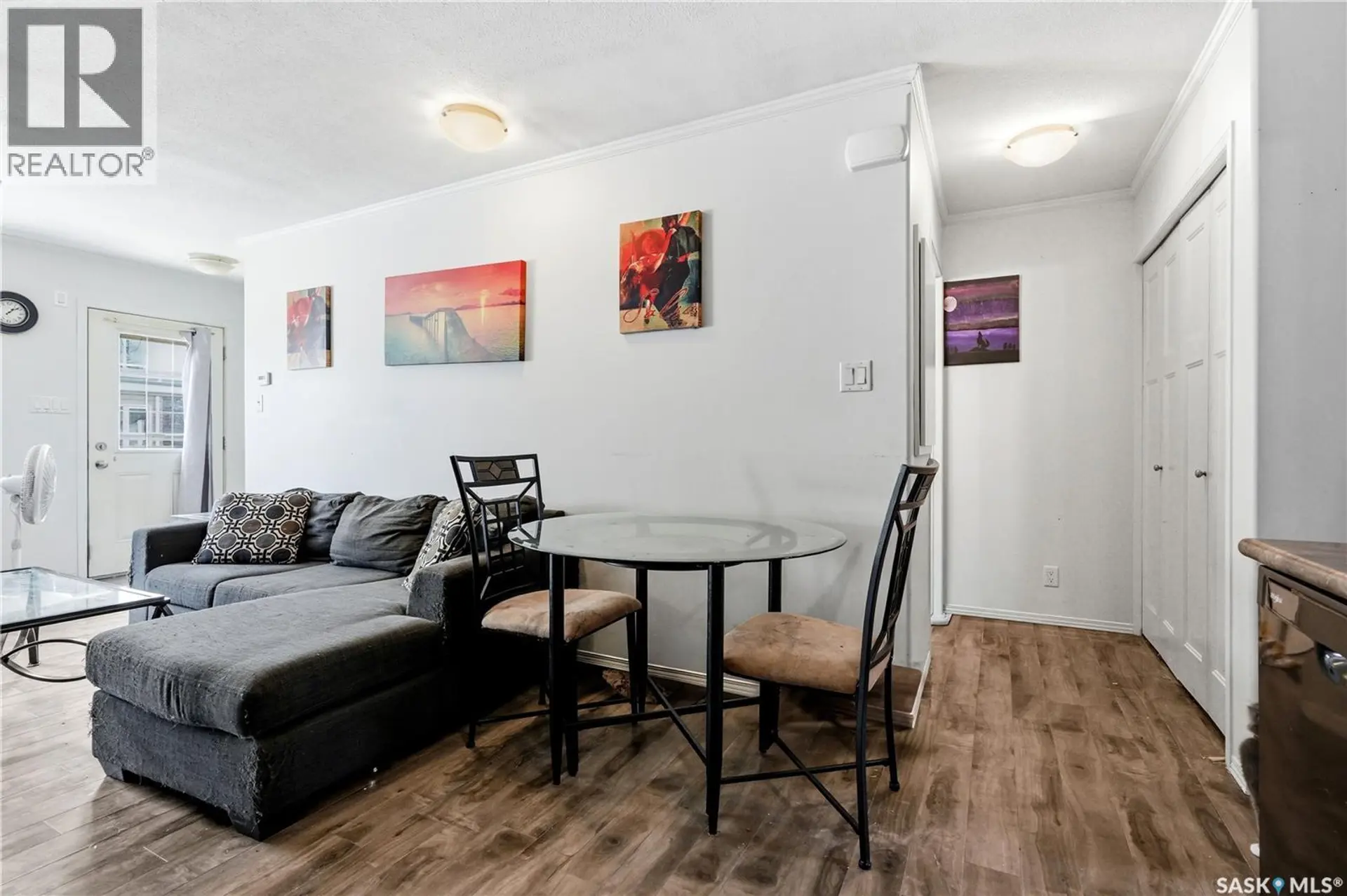 #705 1022 Hampton CIRCLE - Image 6