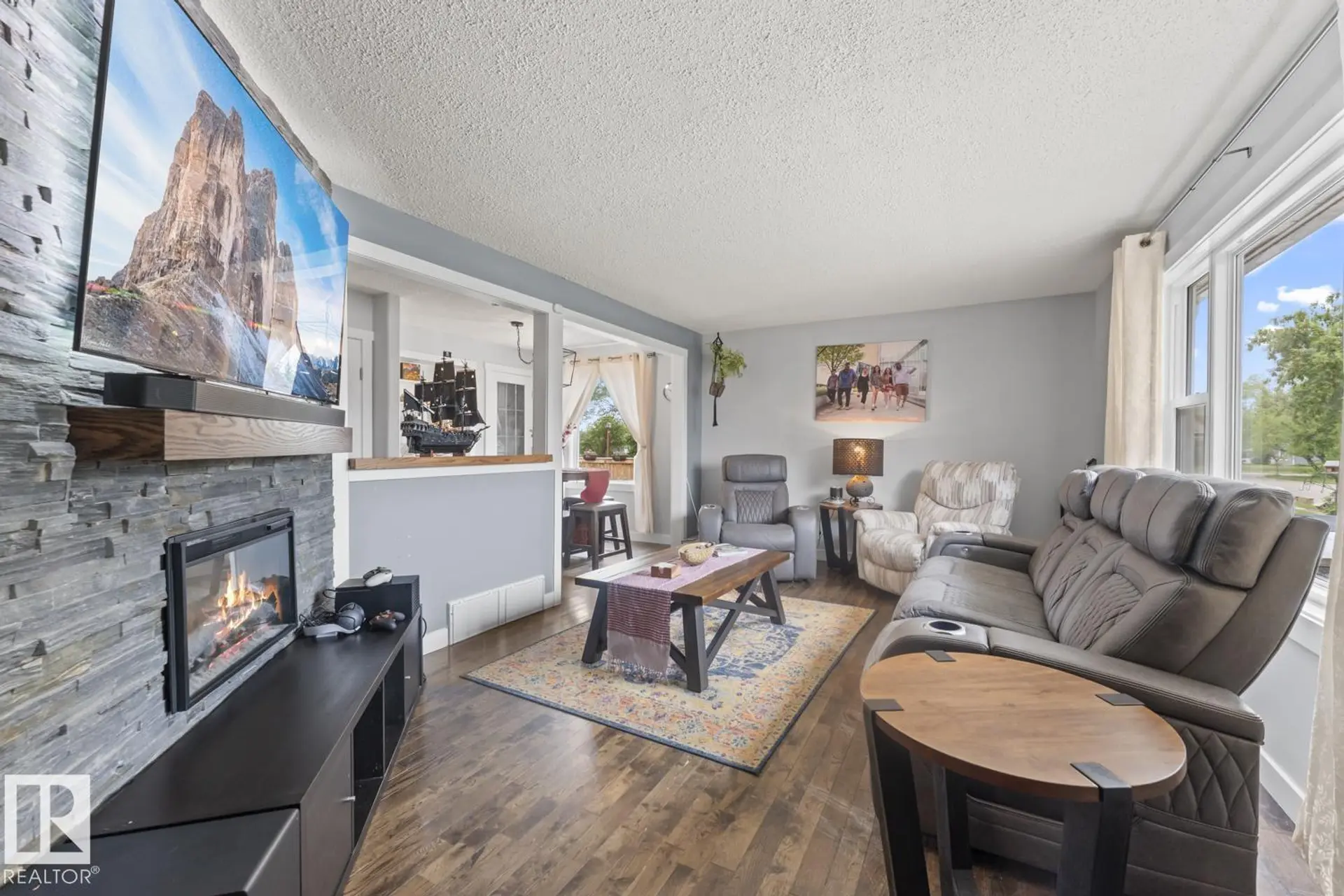 5709 51 AV - Image 10