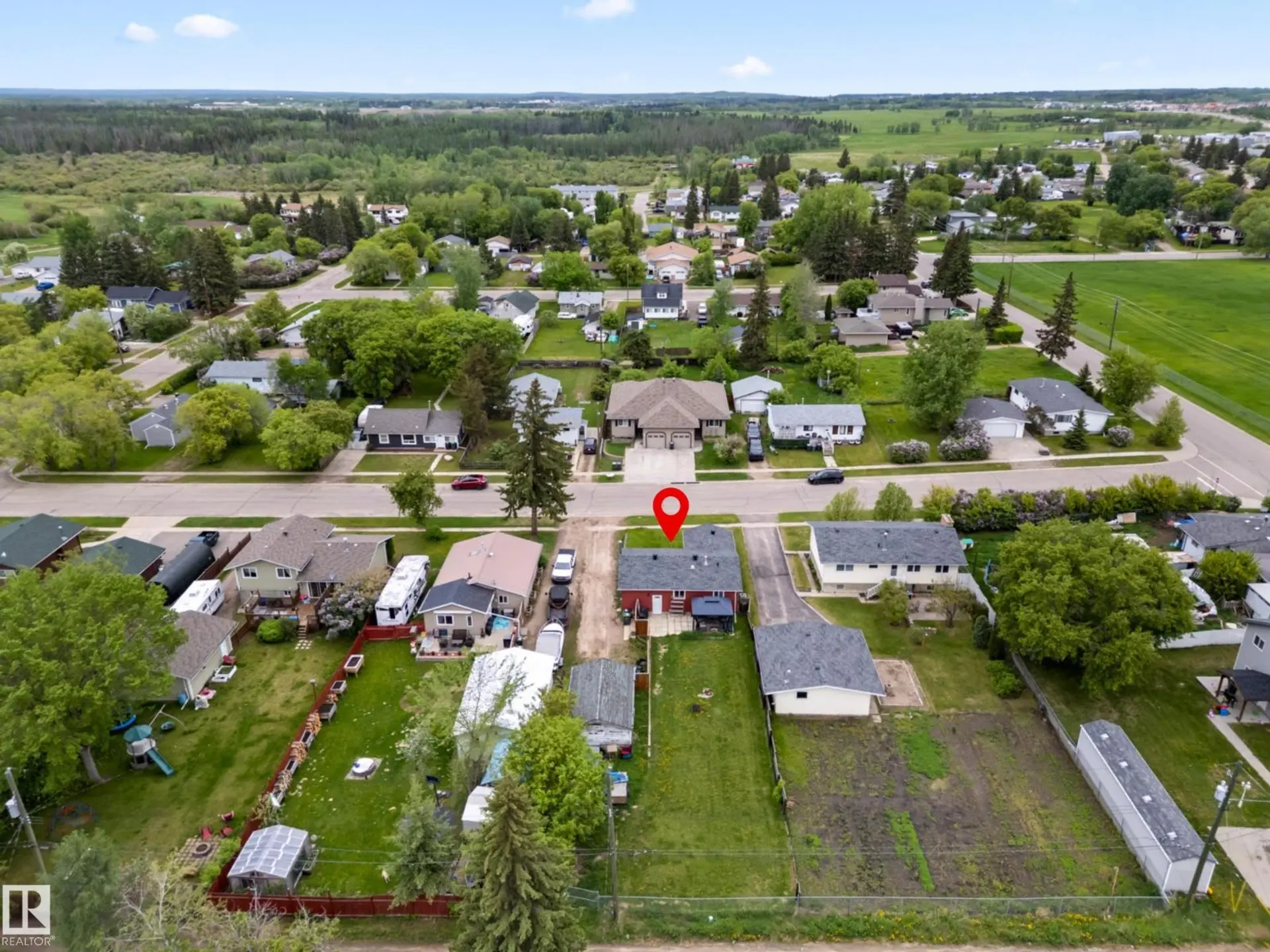 5709 51 AV - Image 17