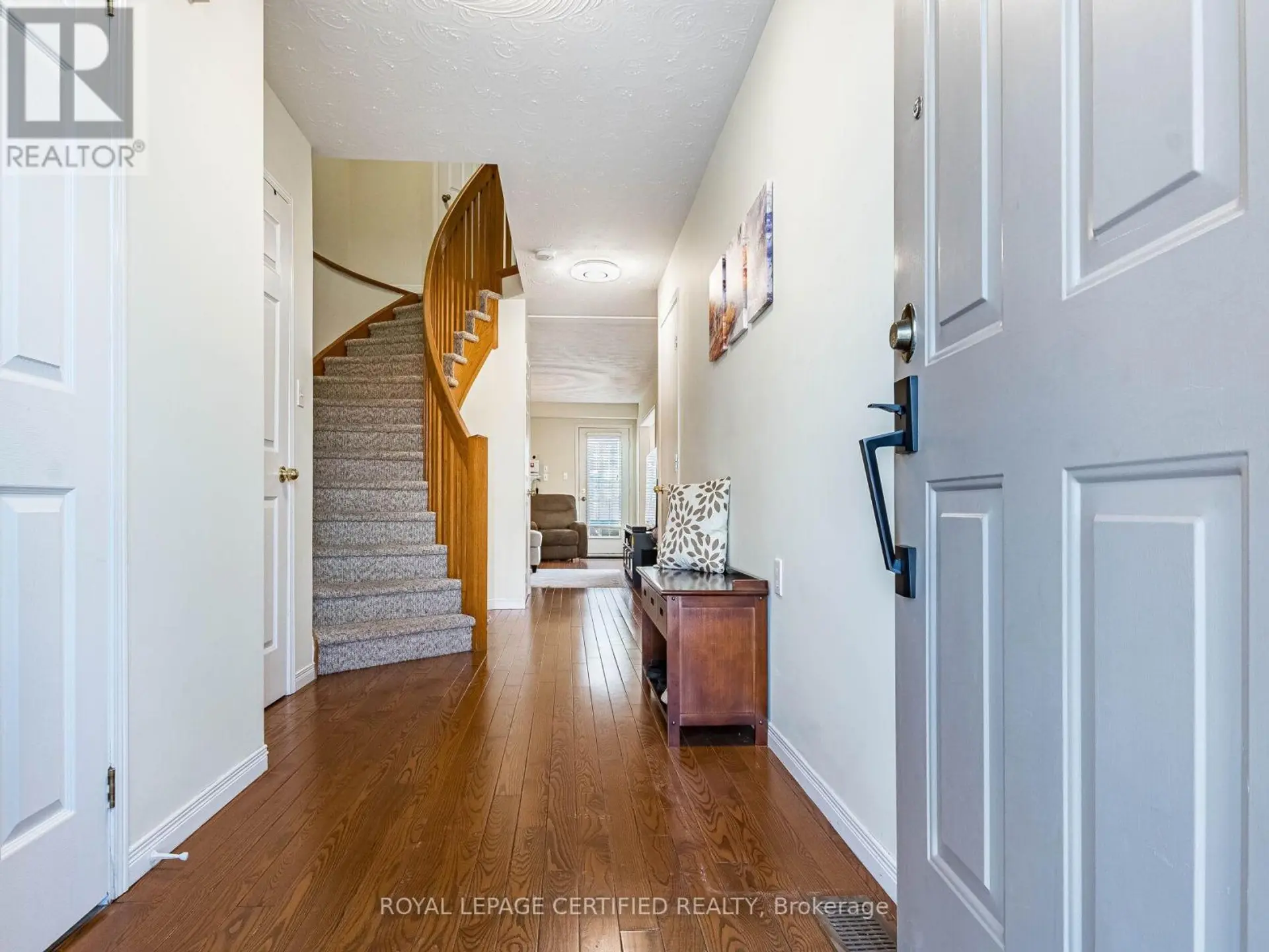 7-255 MOUNT ALBION ROAD - Image 2