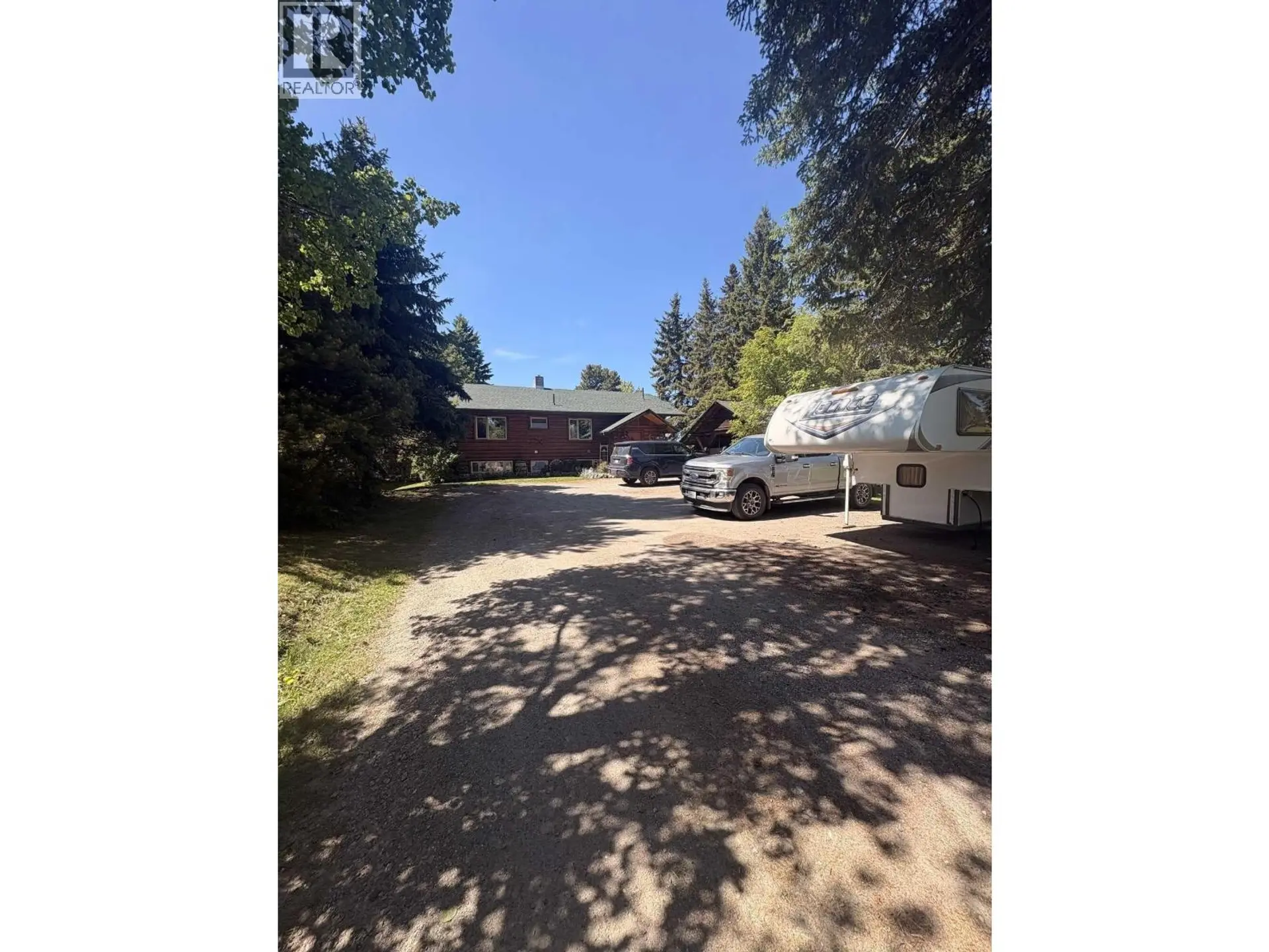 330 REID DRIVE - Image 12