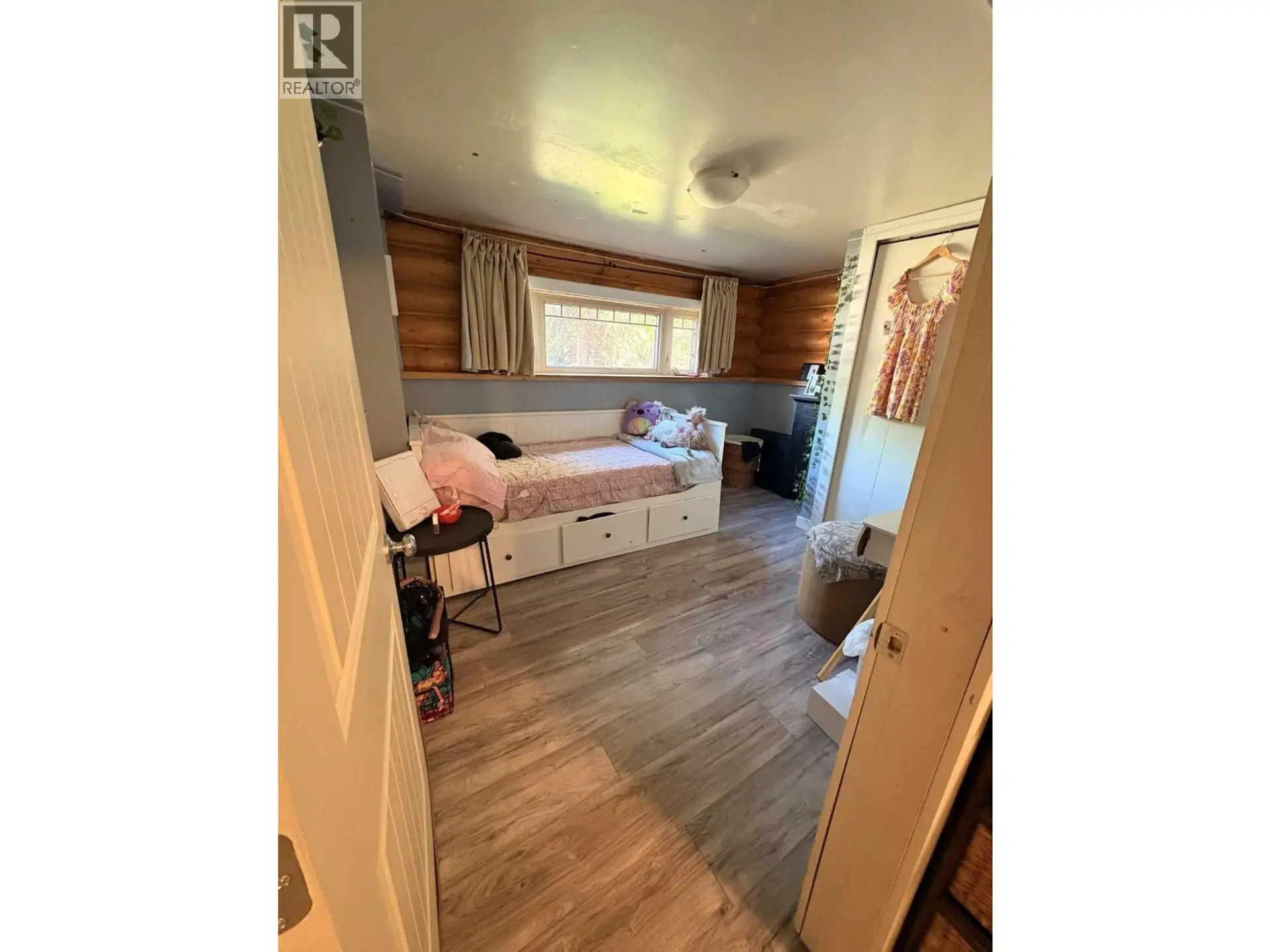 330 REID DRIVE - Image 16