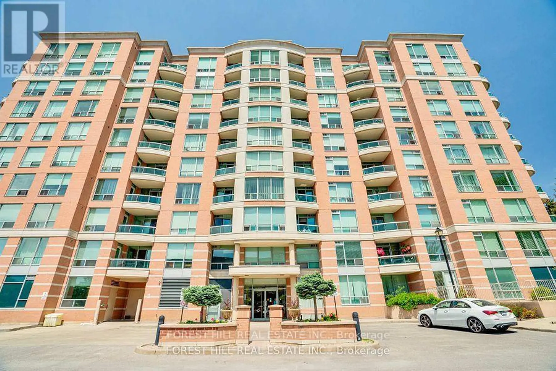 #608 745 NEW WESTMINSTER DRIVE - Image 1