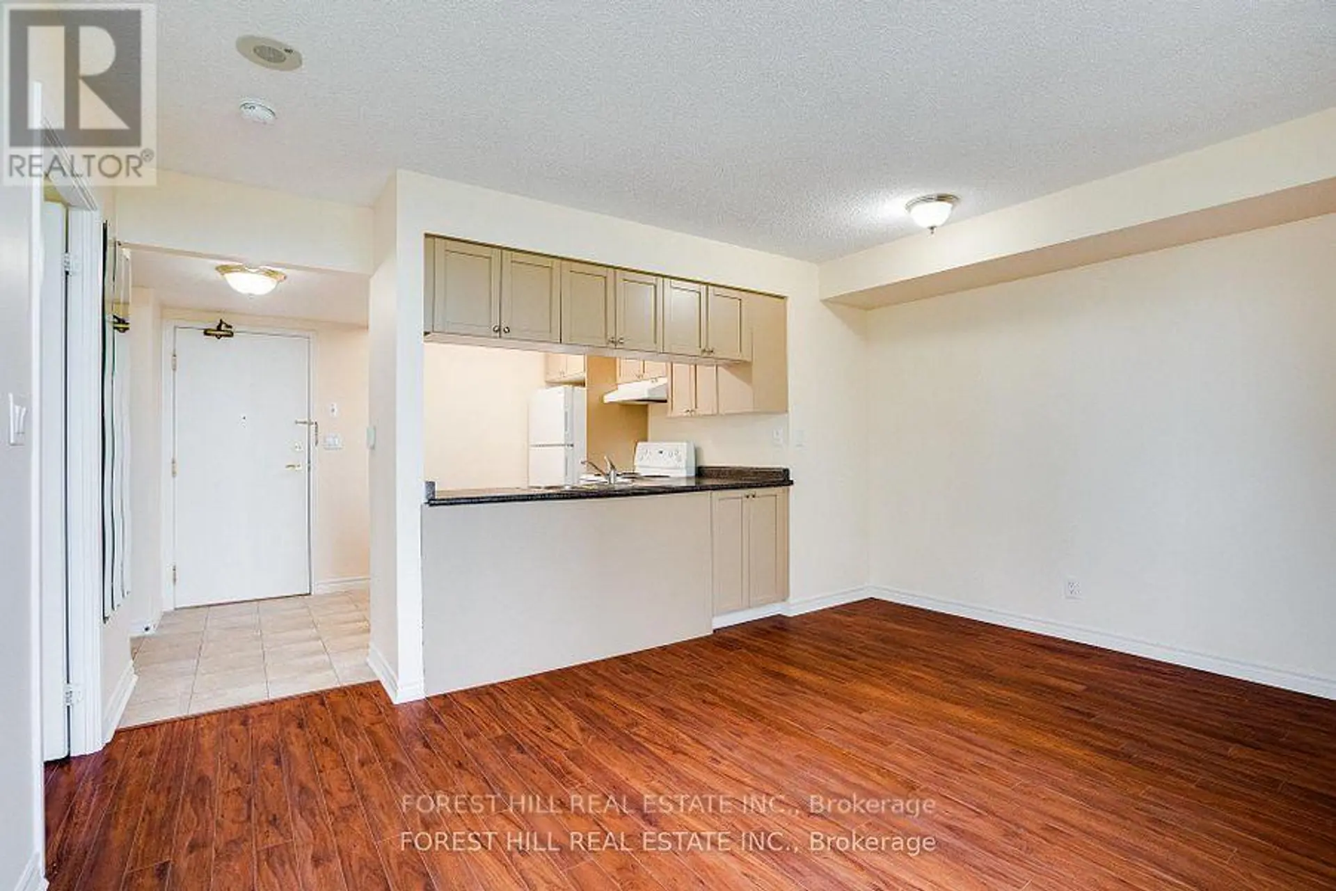 #608 745 NEW WESTMINSTER DRIVE - Image 12