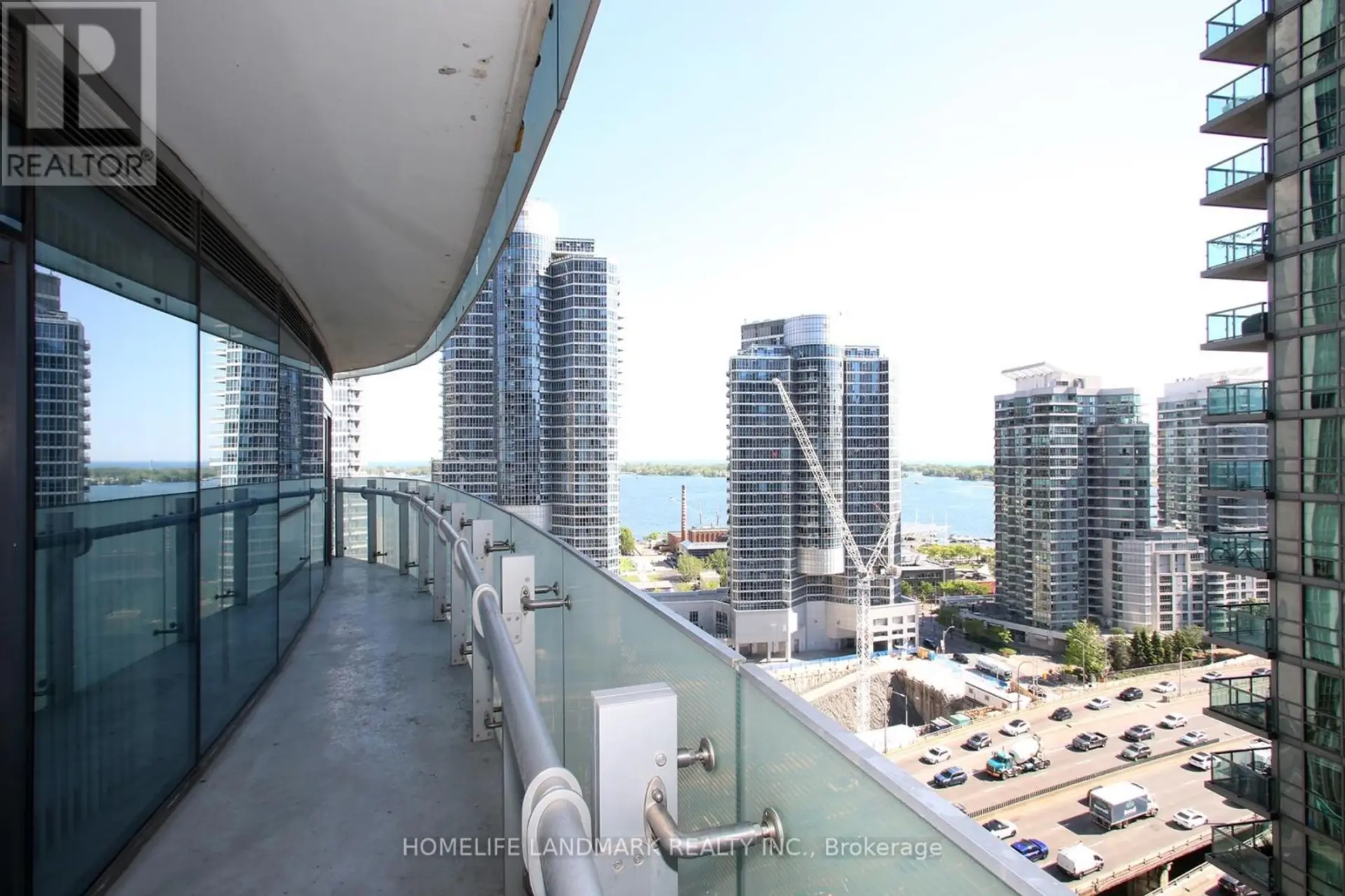 #1504 12 YORK STREET - Image 17