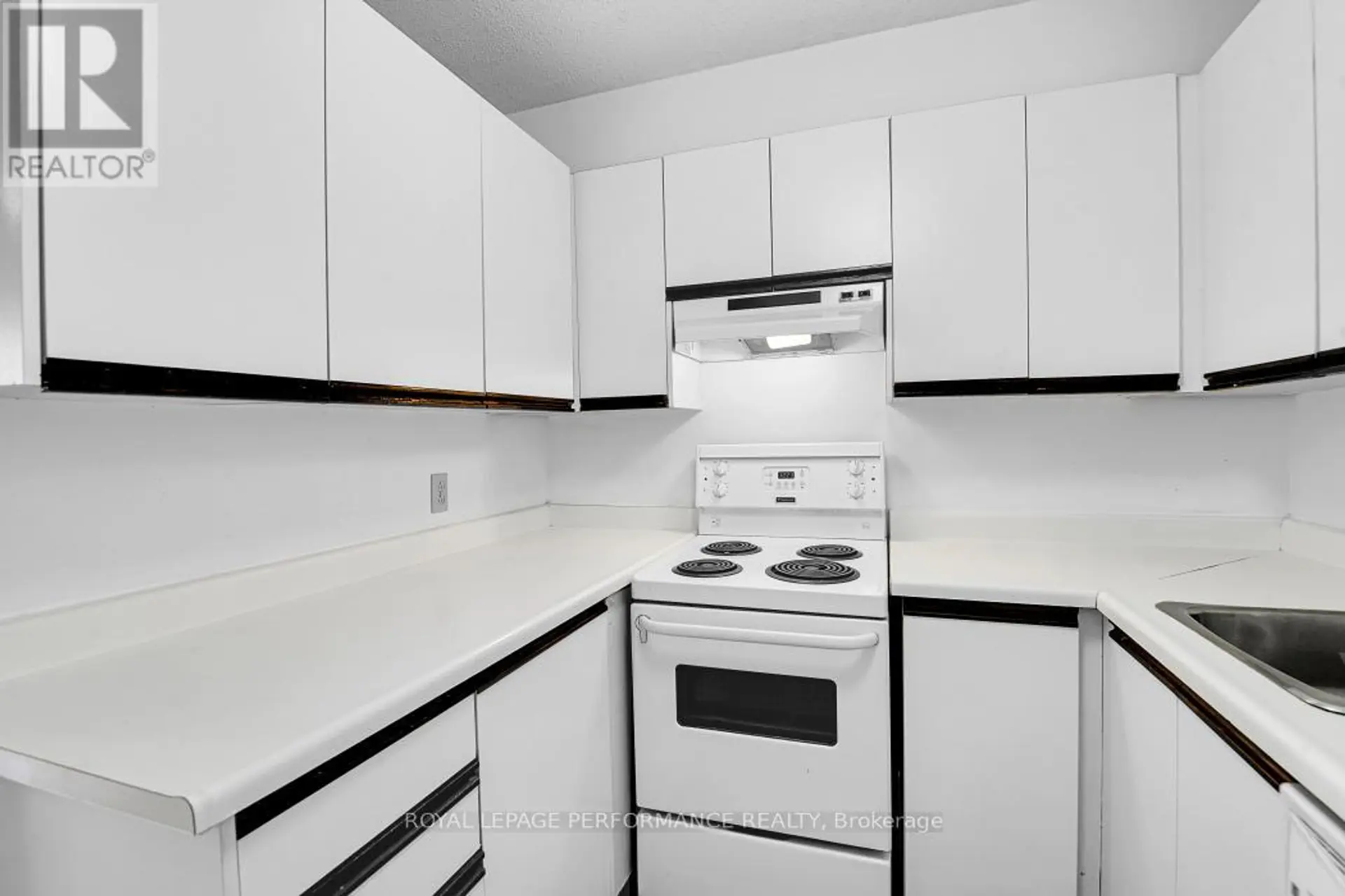 #1107 475 LAURIER AVENUE W - Image 9