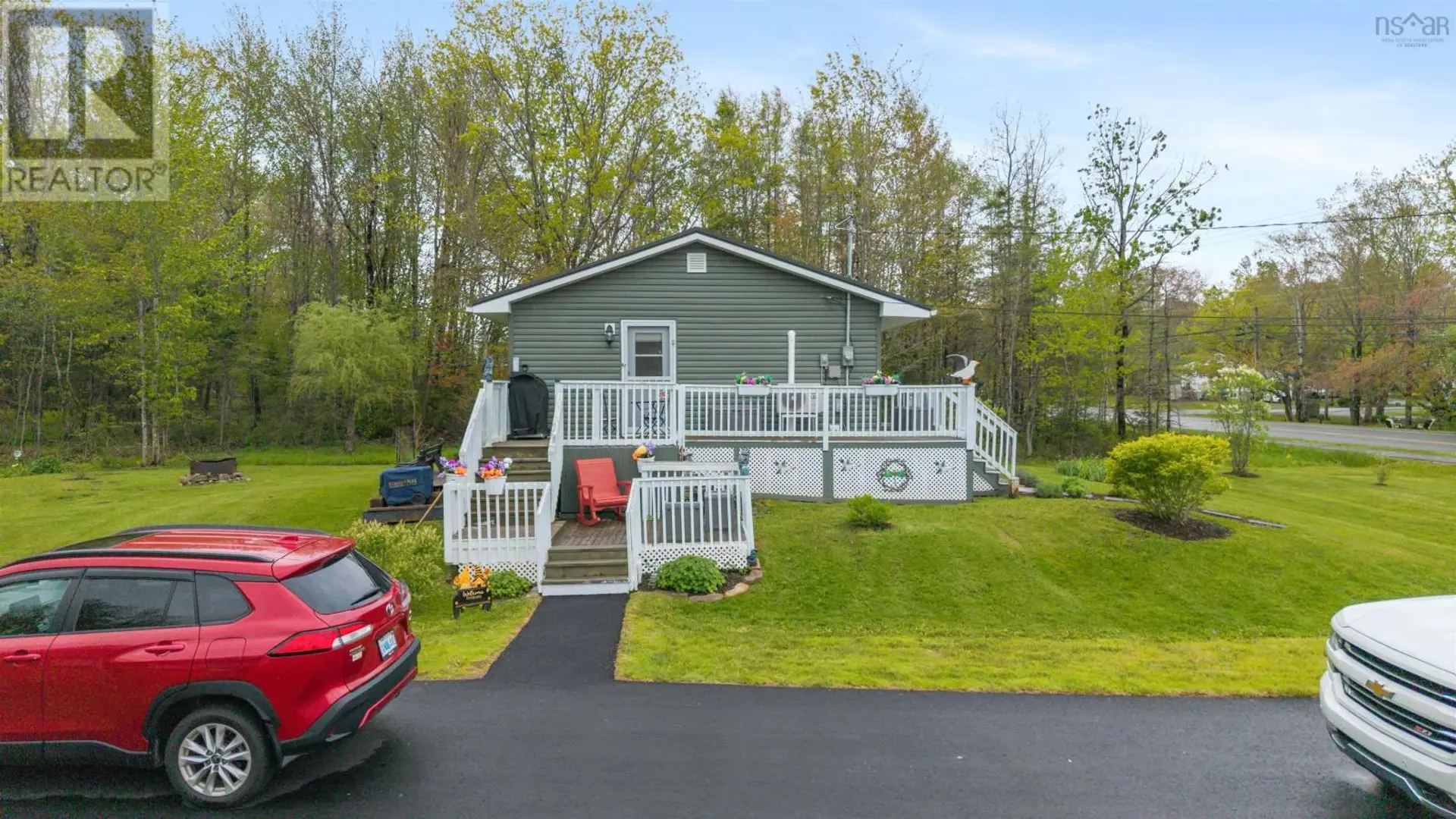 2315 Highway 2 - Image 4