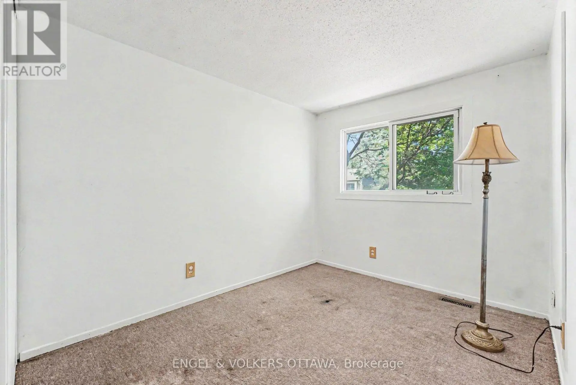 4557 DORA CRESCENT - Image 13