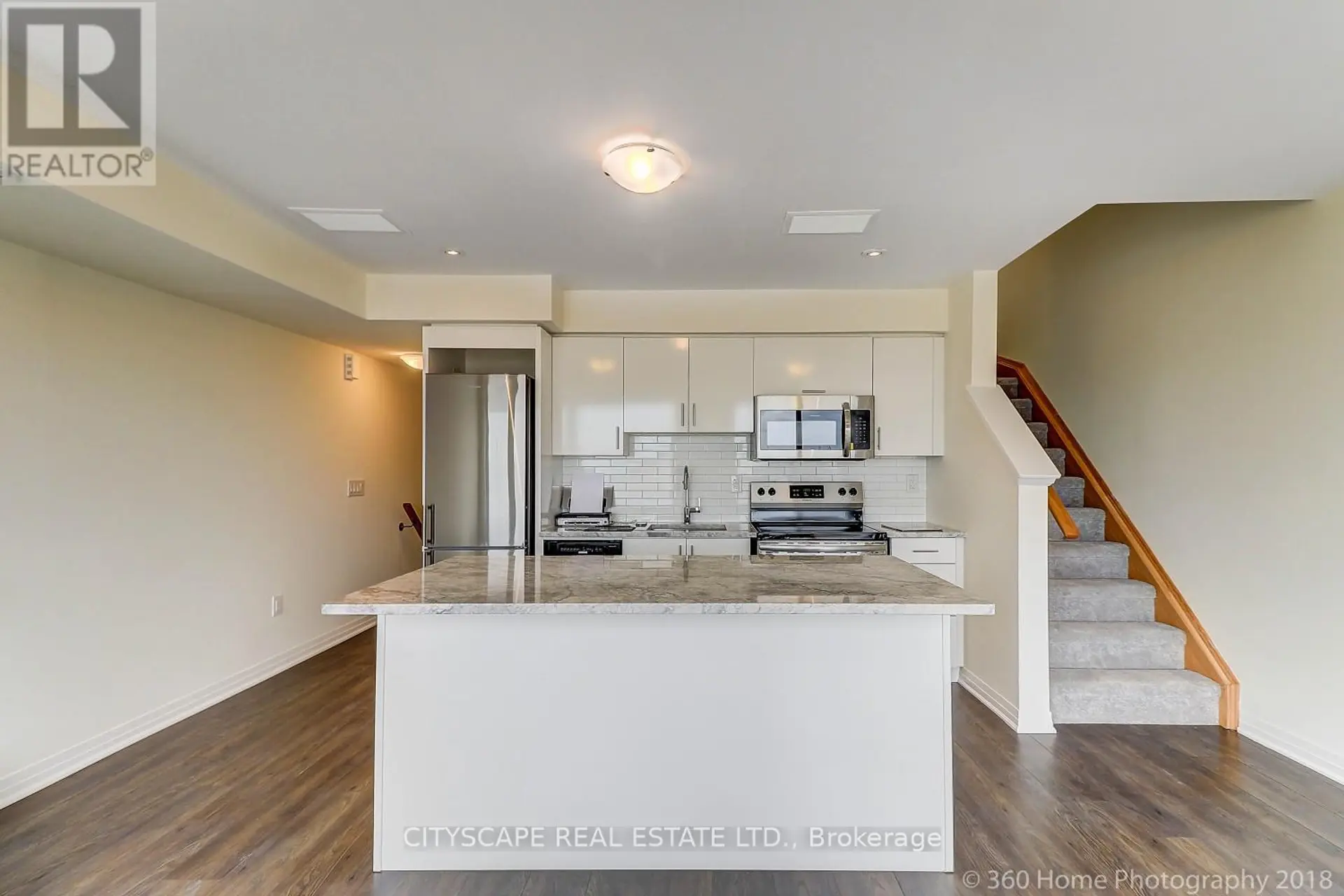 #4 142 WILLIAM DUNCAN ROAD - Image 5