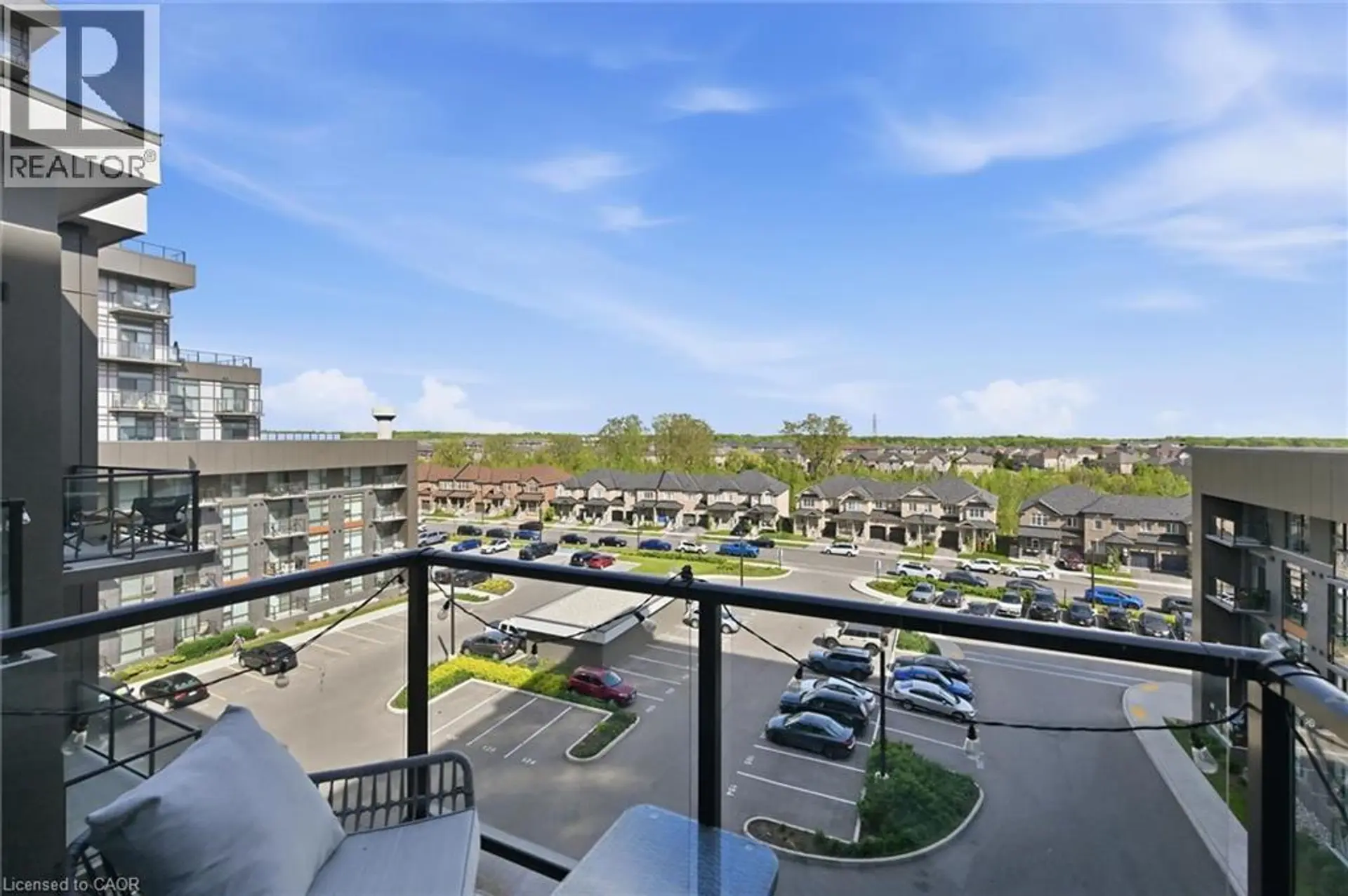 #514 450 DUNDAS Street - Image 12