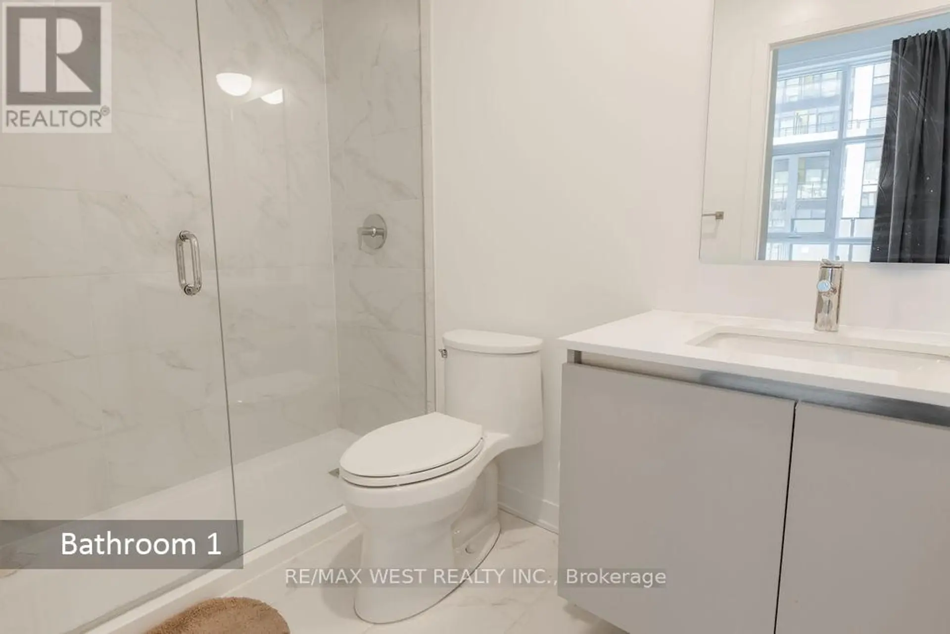 #119 395 DUNDAS STREET W - Image 5