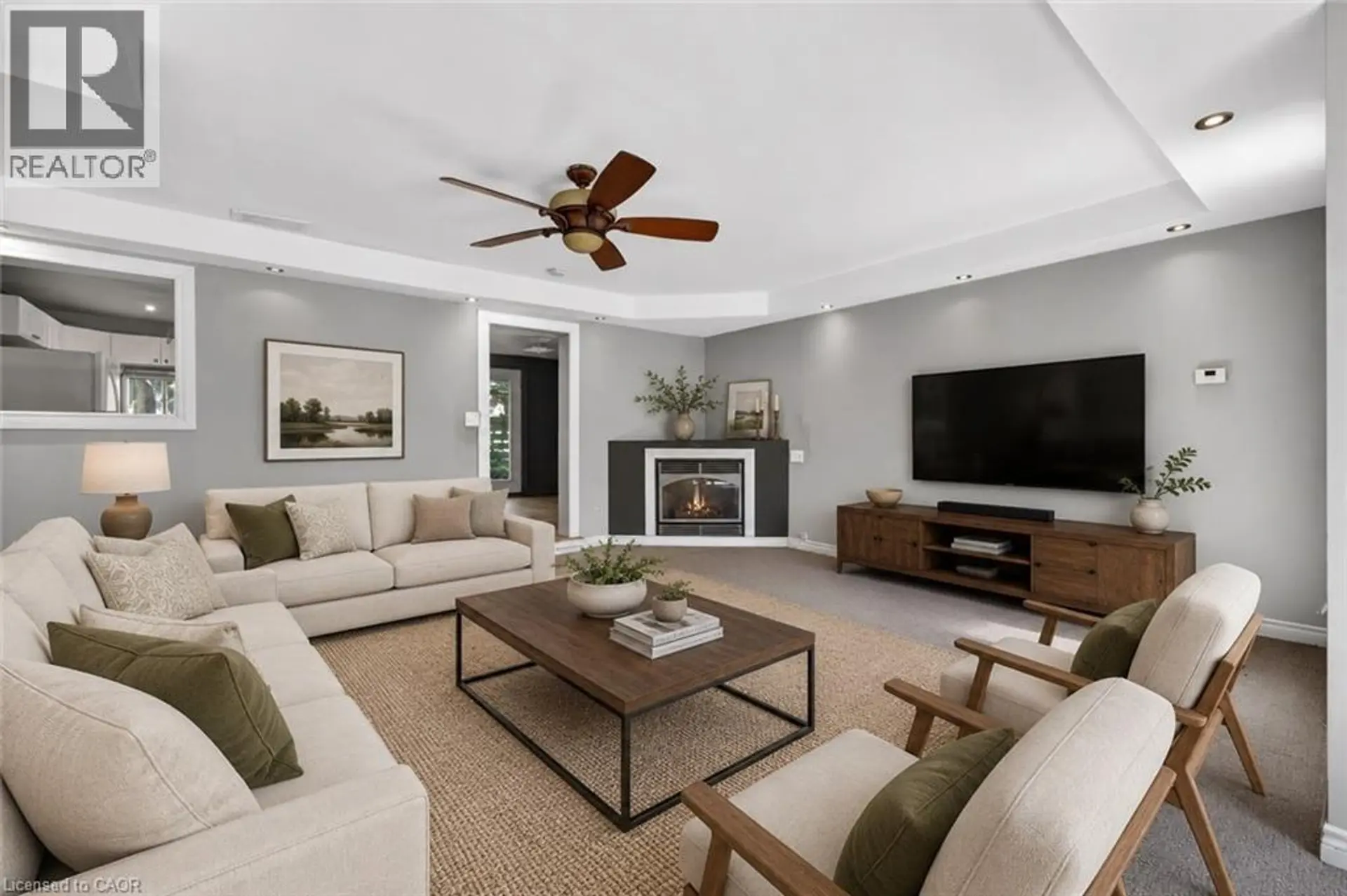 126 MOUNTAIN Street - Image 3