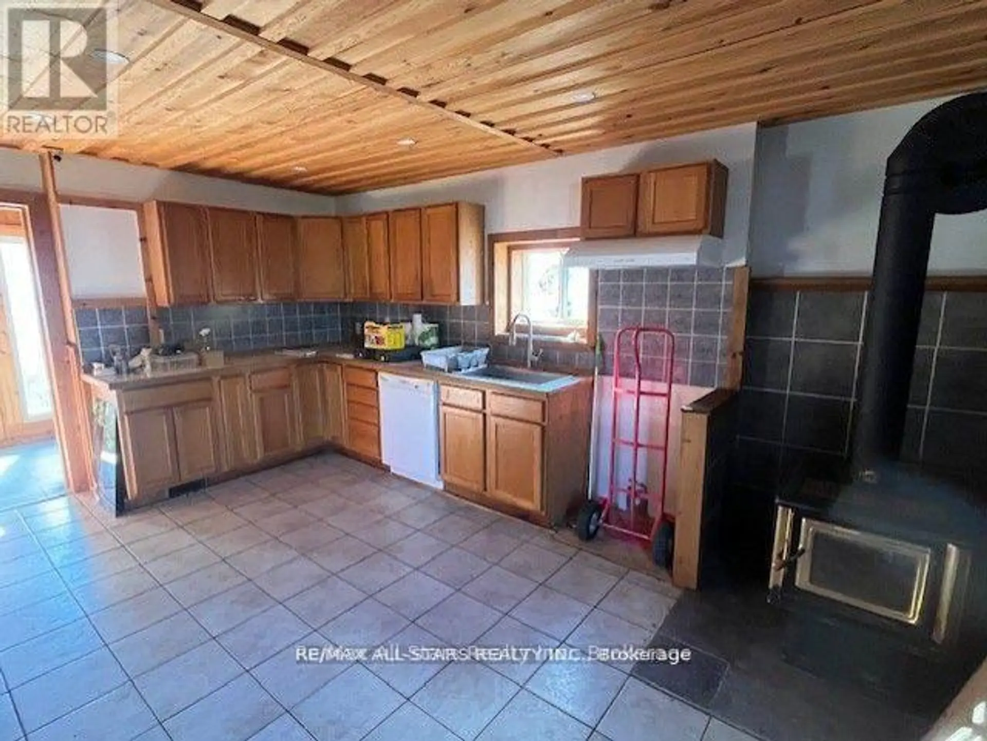 211 BURNT RIVER ROAD - Image 8
