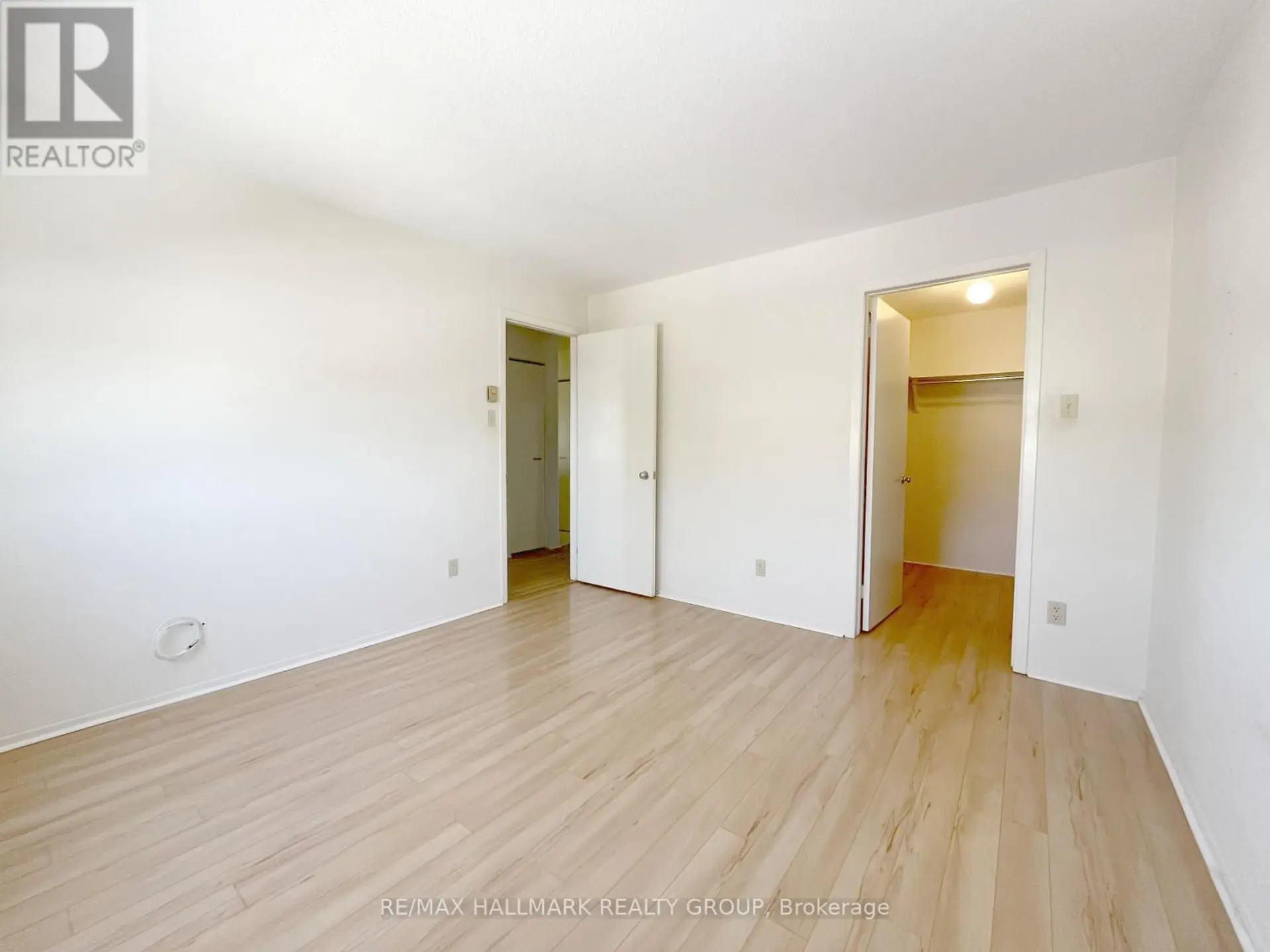 #310 214 VIEWMOUNT DRIVE - Image 11
