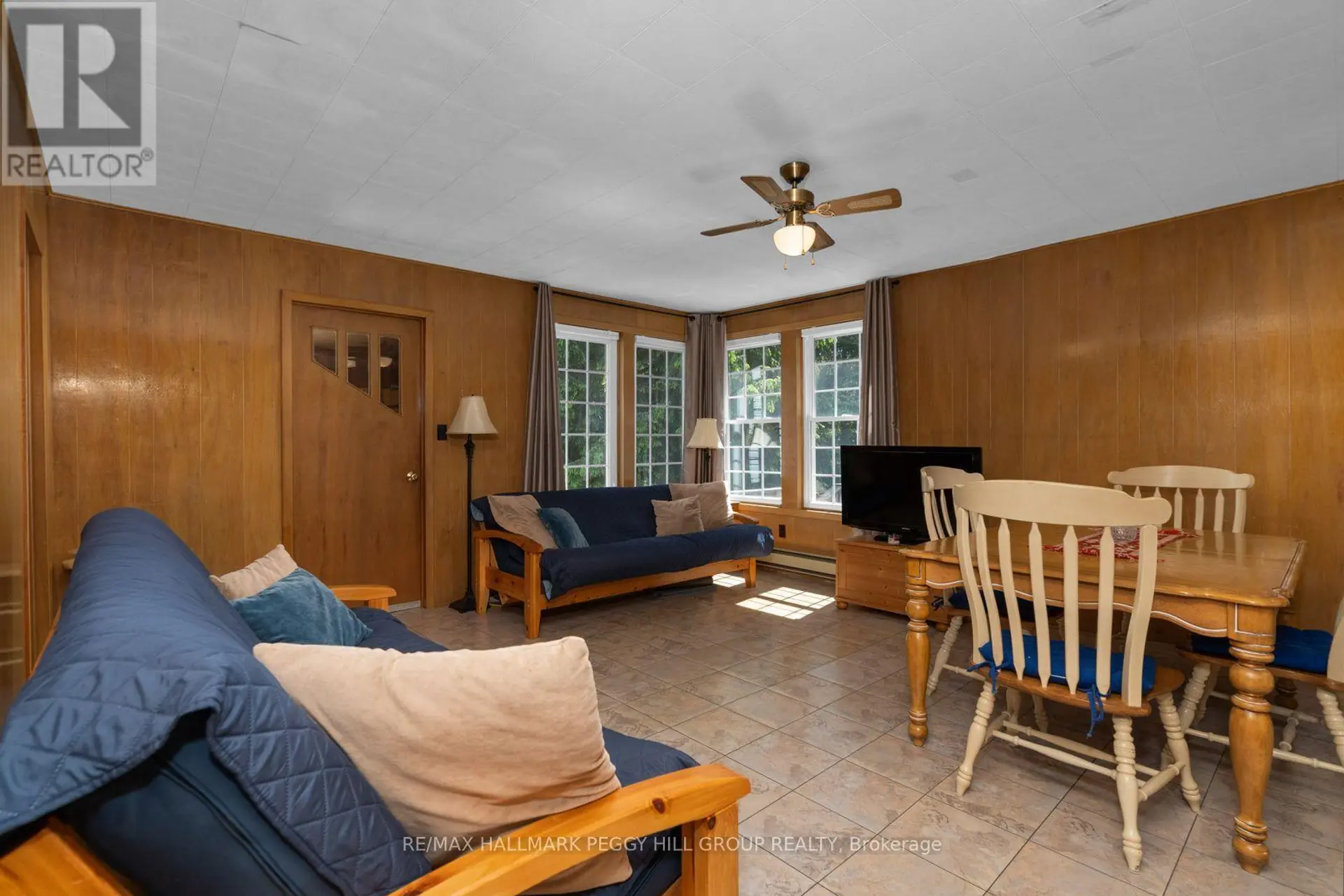16 SUSAN COURT - Image 4