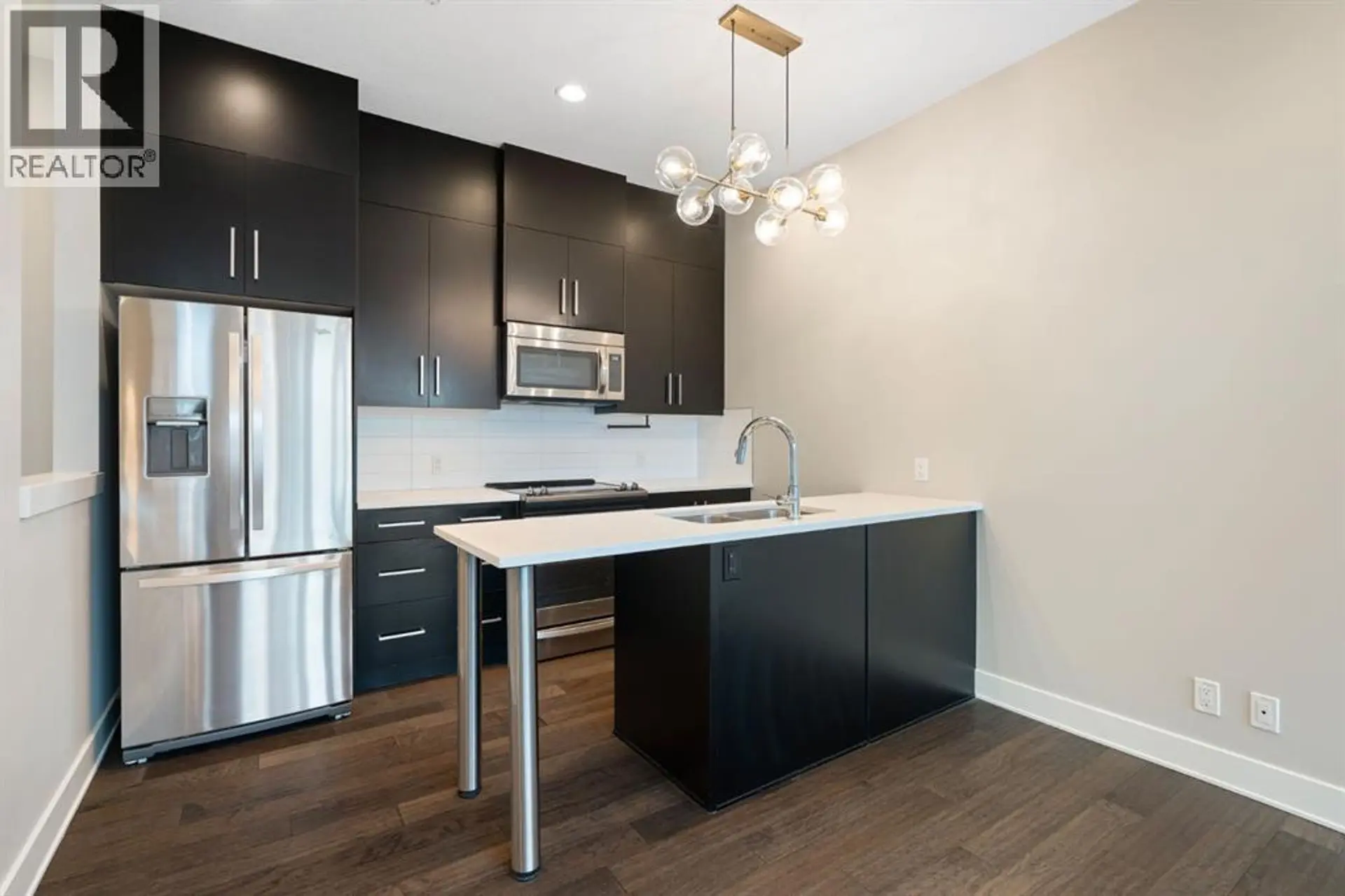 #102 1808 27 Avenue SW - Image 6