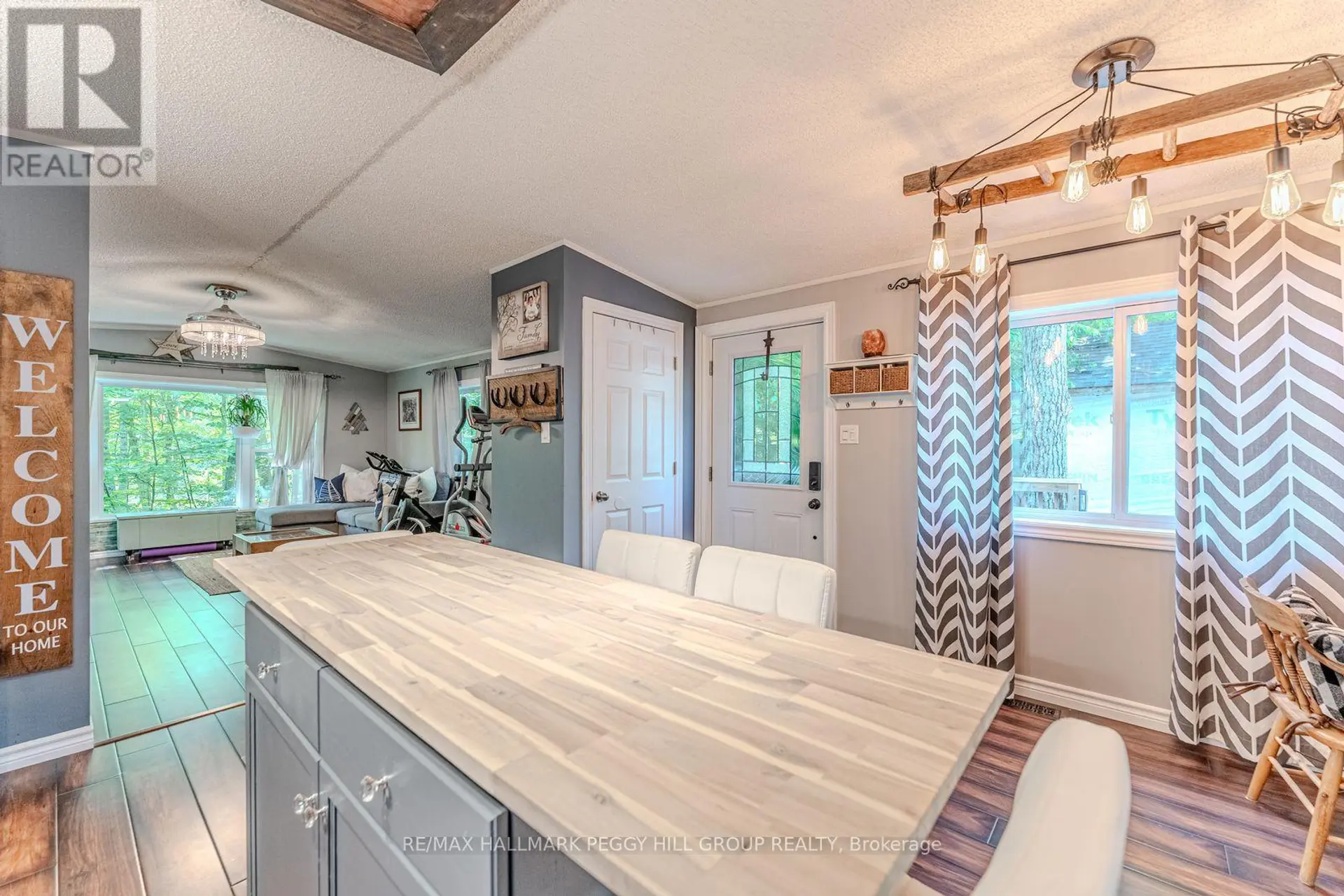 7498 ISLAND CRESCENT - Image 8