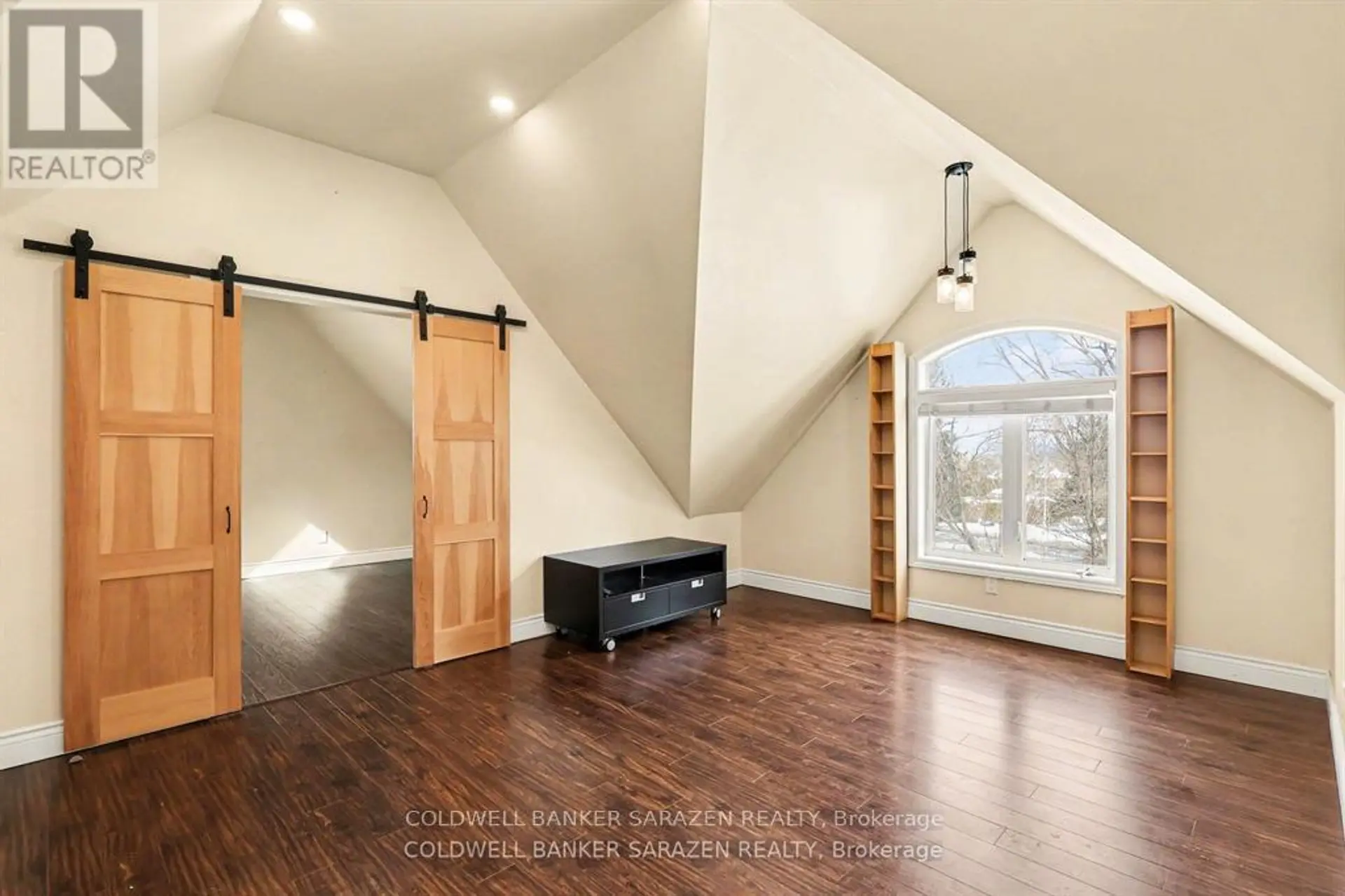 1110 DUNNING ROAD - Image 9