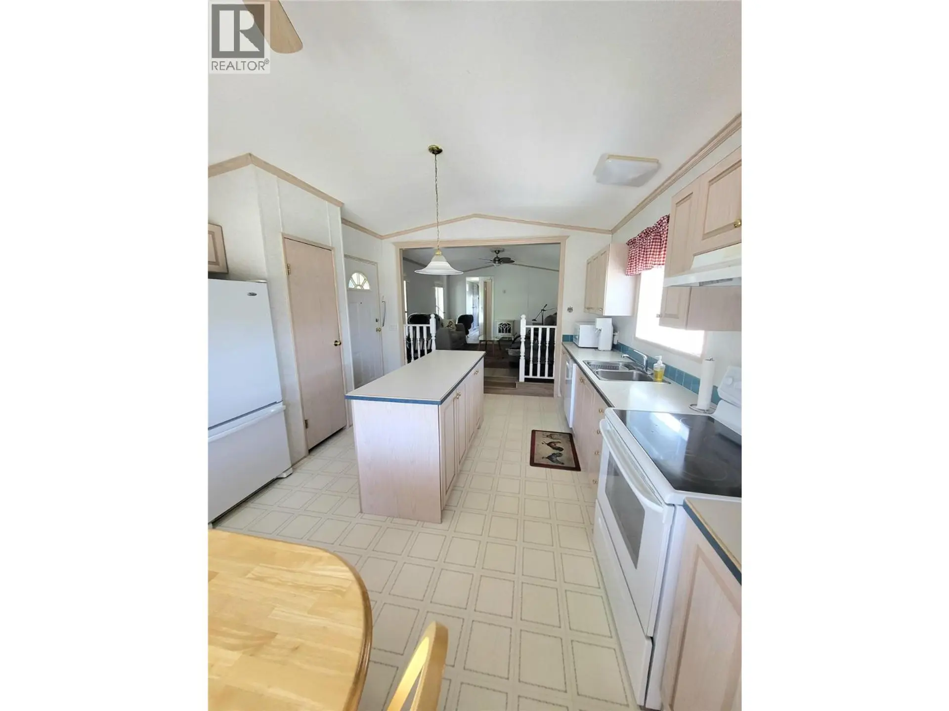#12 321 Yorkton Avenue - Image 7