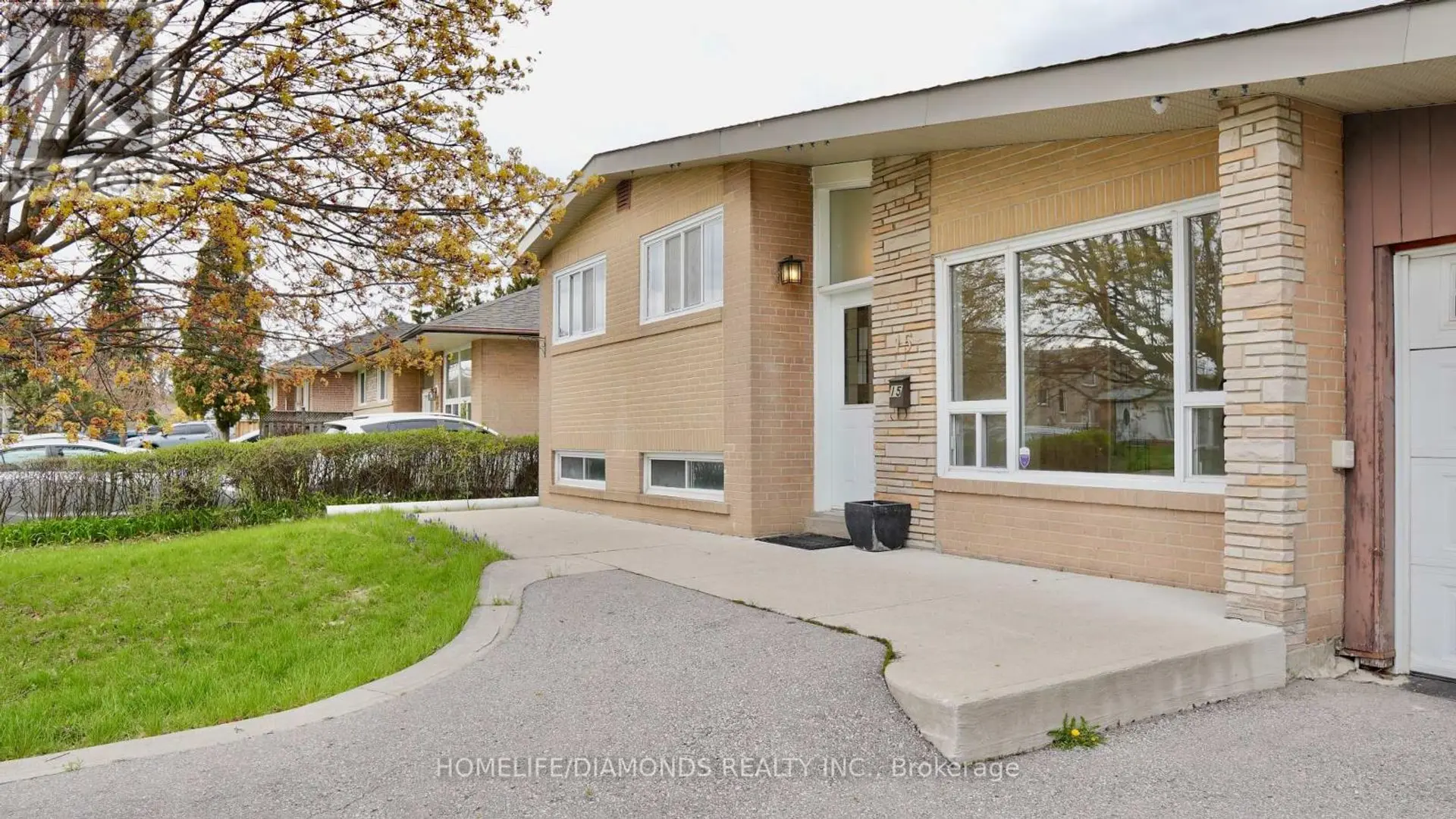 15 ATHLONE AVENUE - Image 3