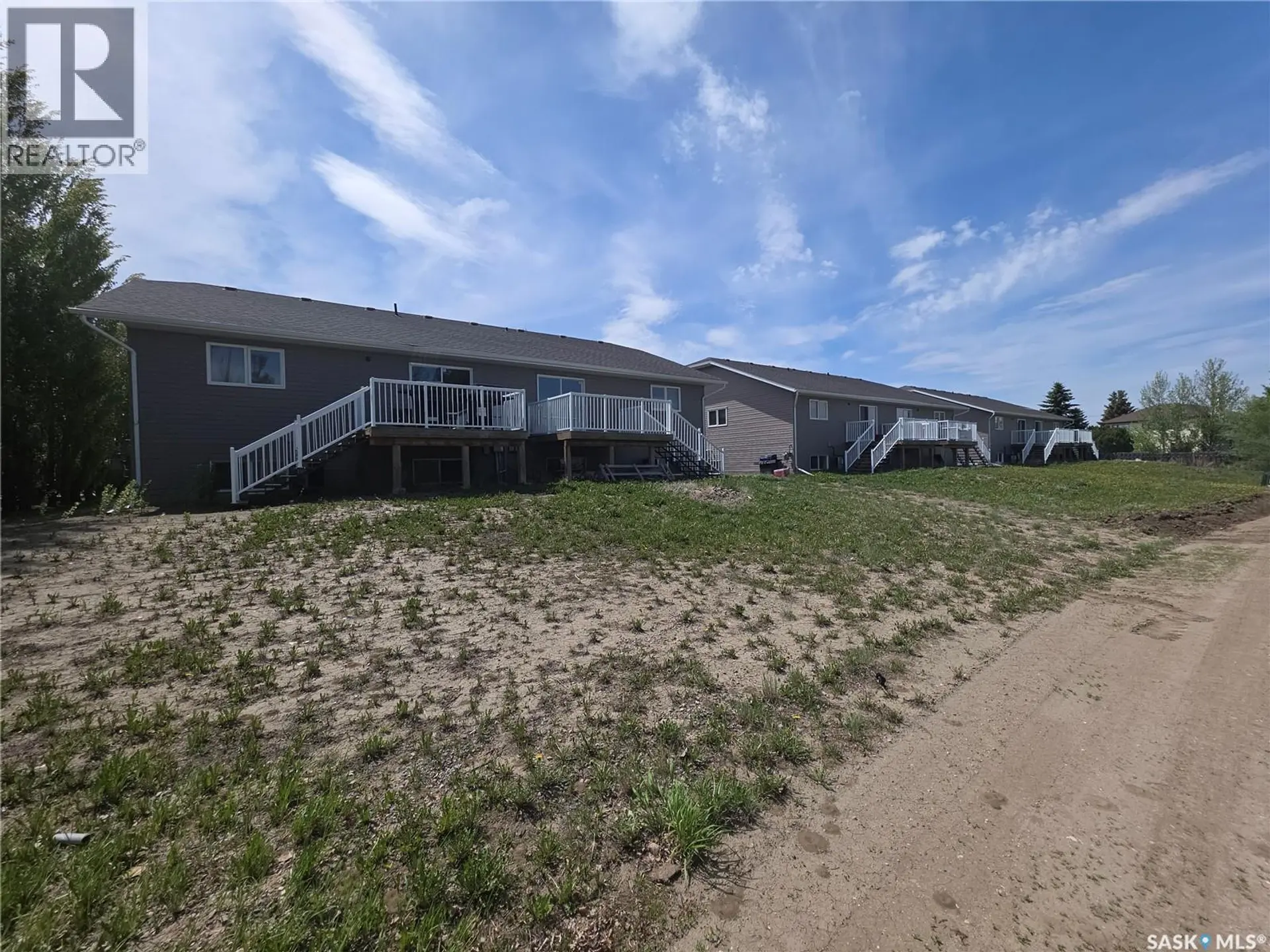#716 Columbia AVENUE - Image 18