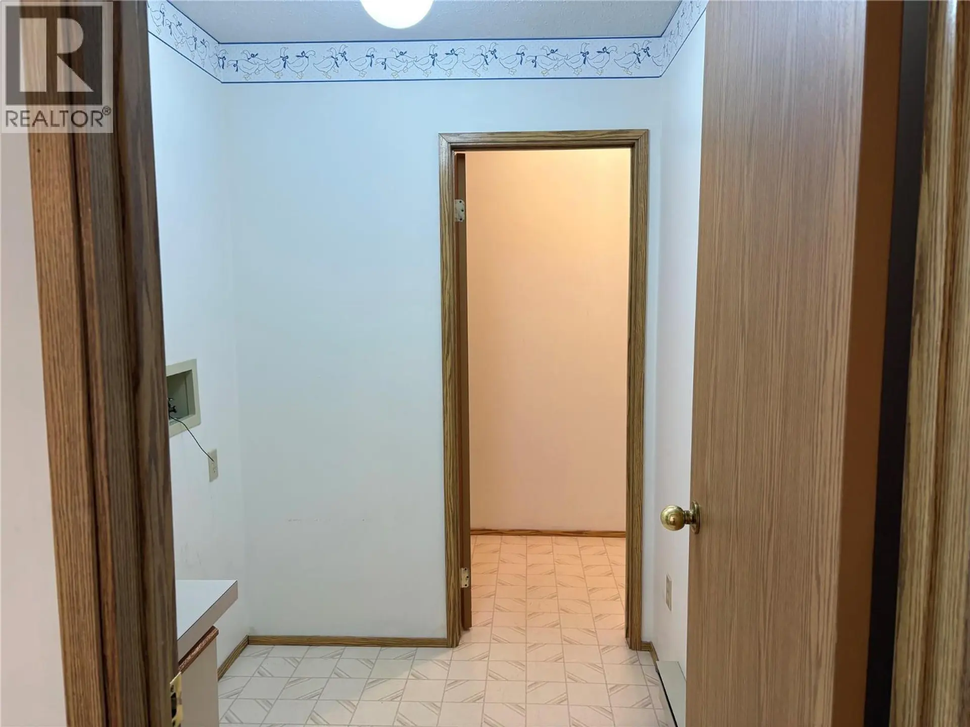 #2 815 11th Avenue - Image 12