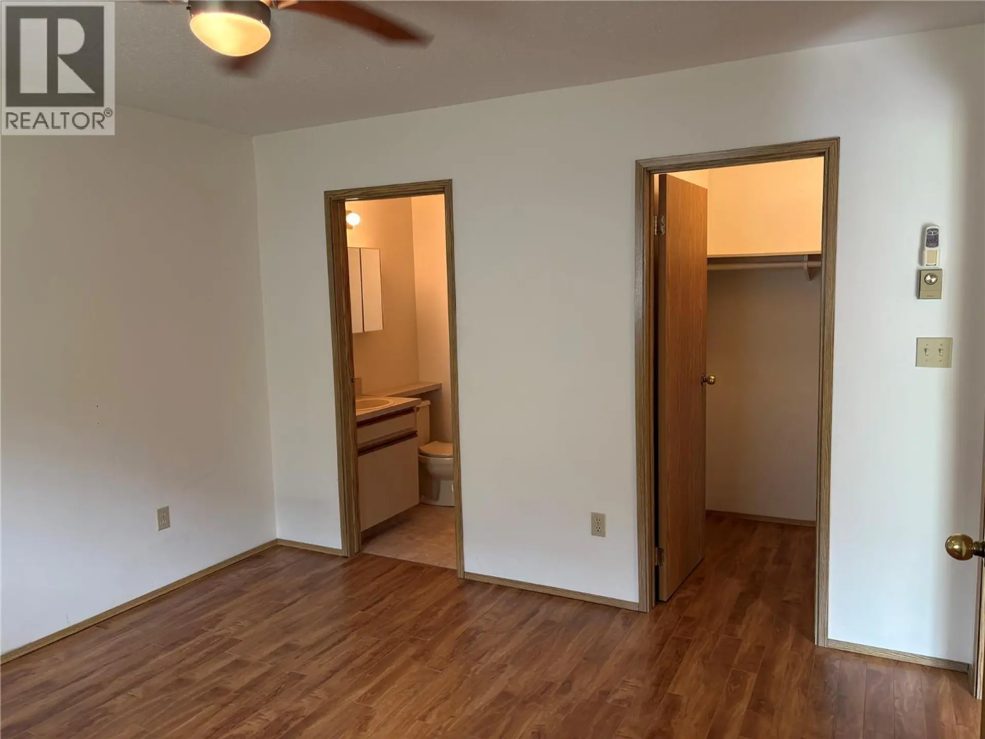 #2 815 11th Avenue - Image 16