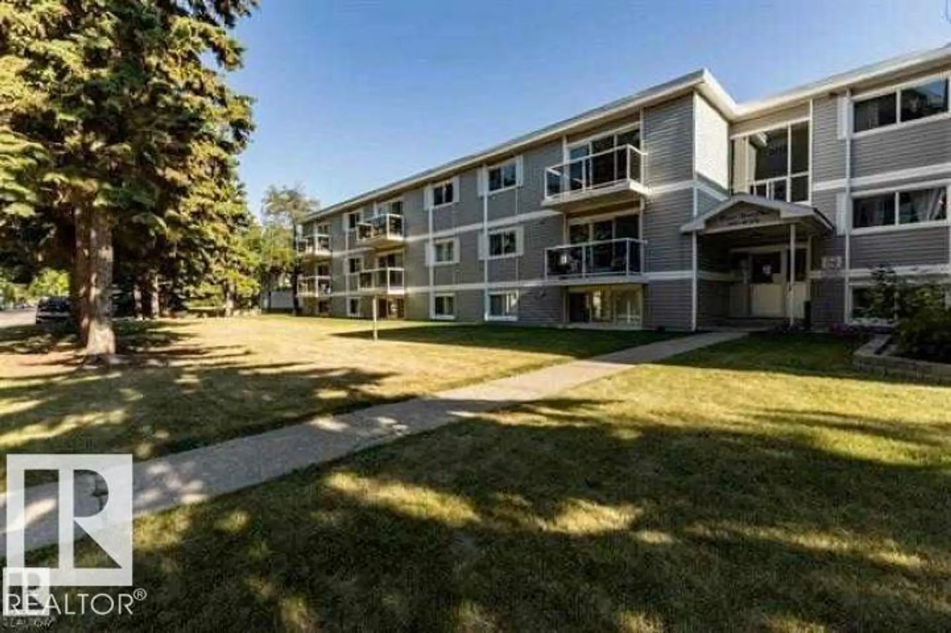 #307 8215 83 AV NW - Image 1