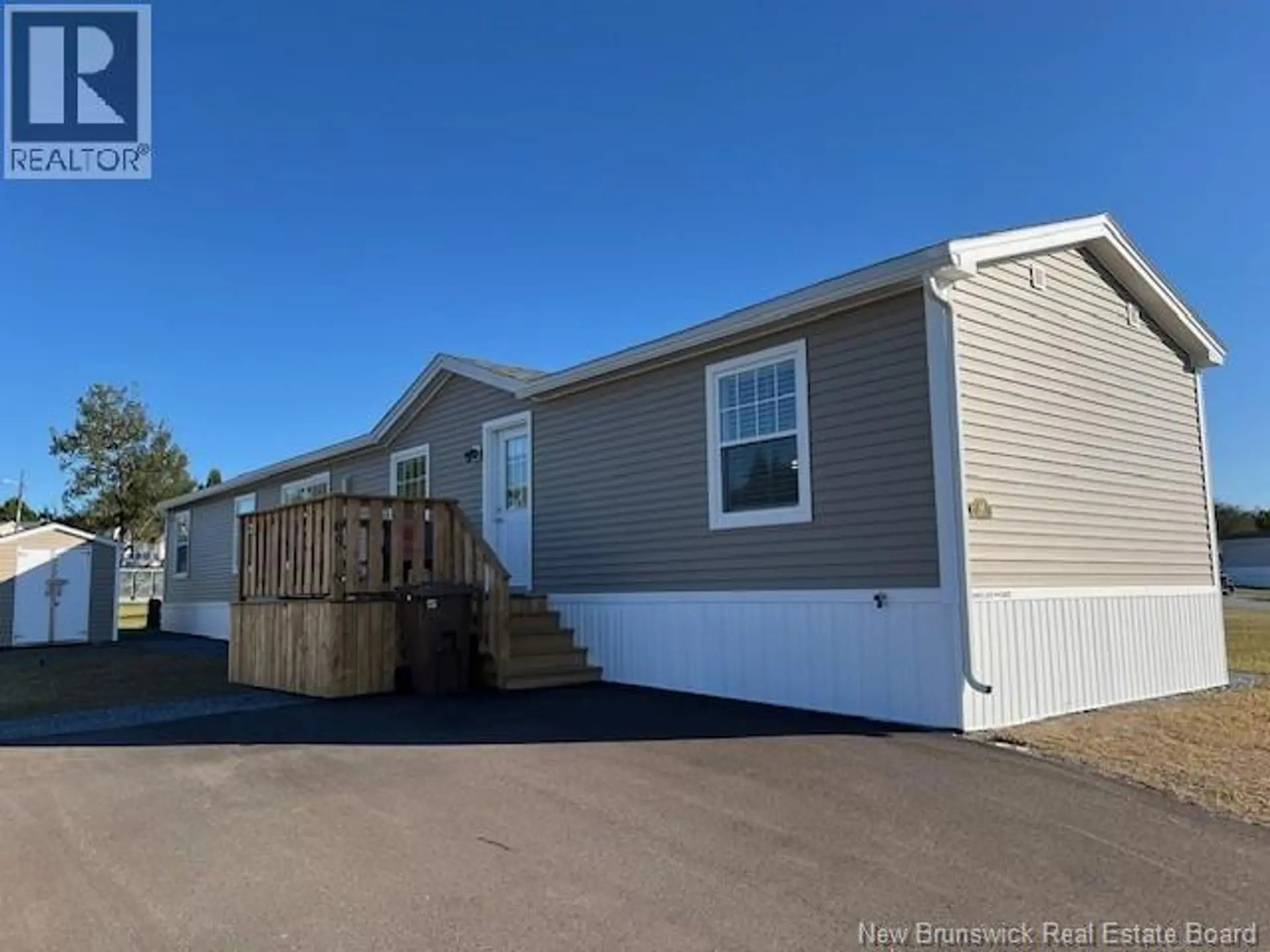 69 Susan Drive - Image 2