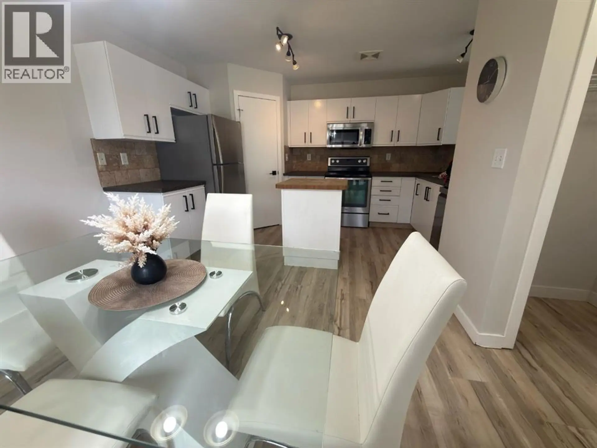 #39 103 Addington Drive - Image 5