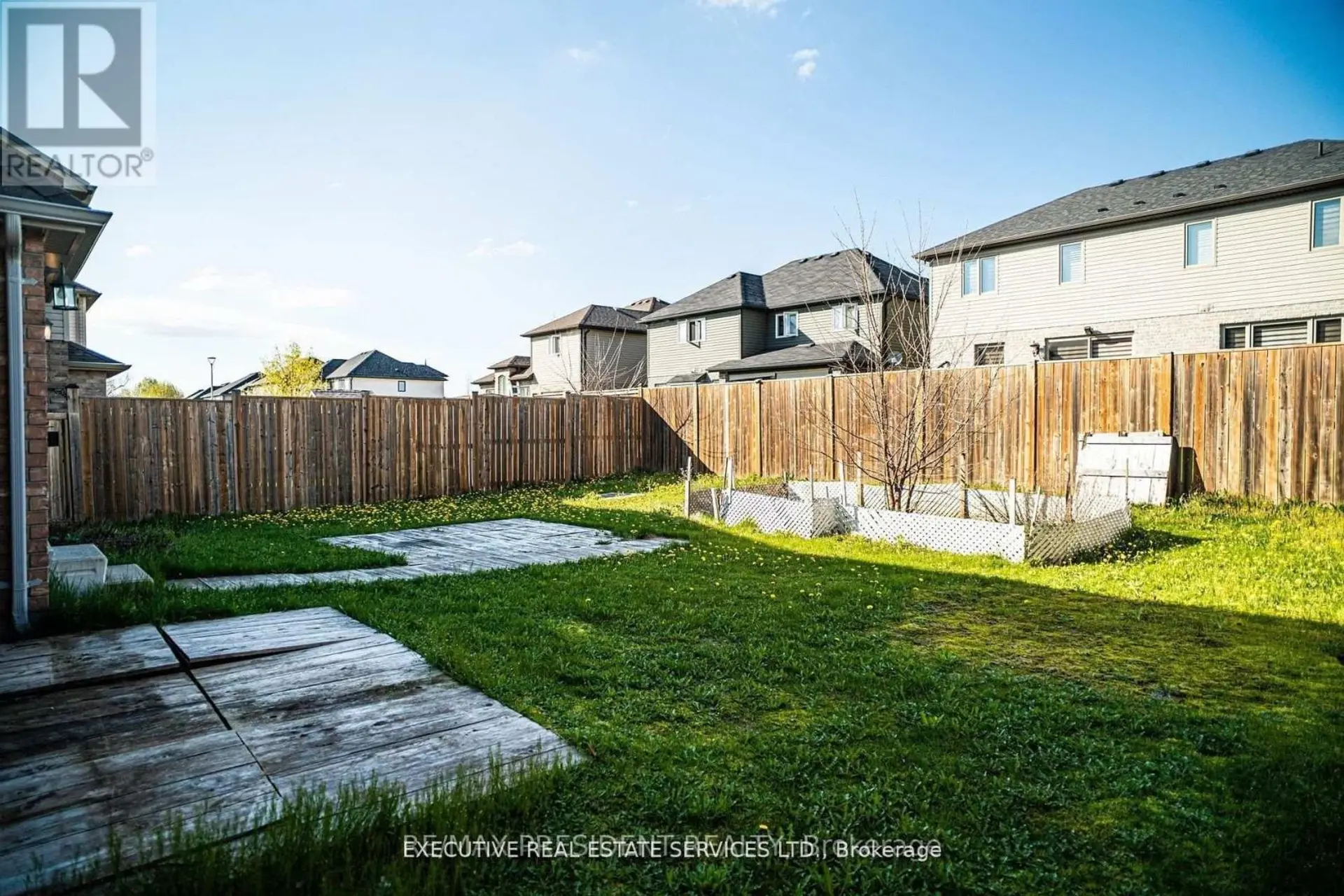700 SPITFIRE STREET - Image 8