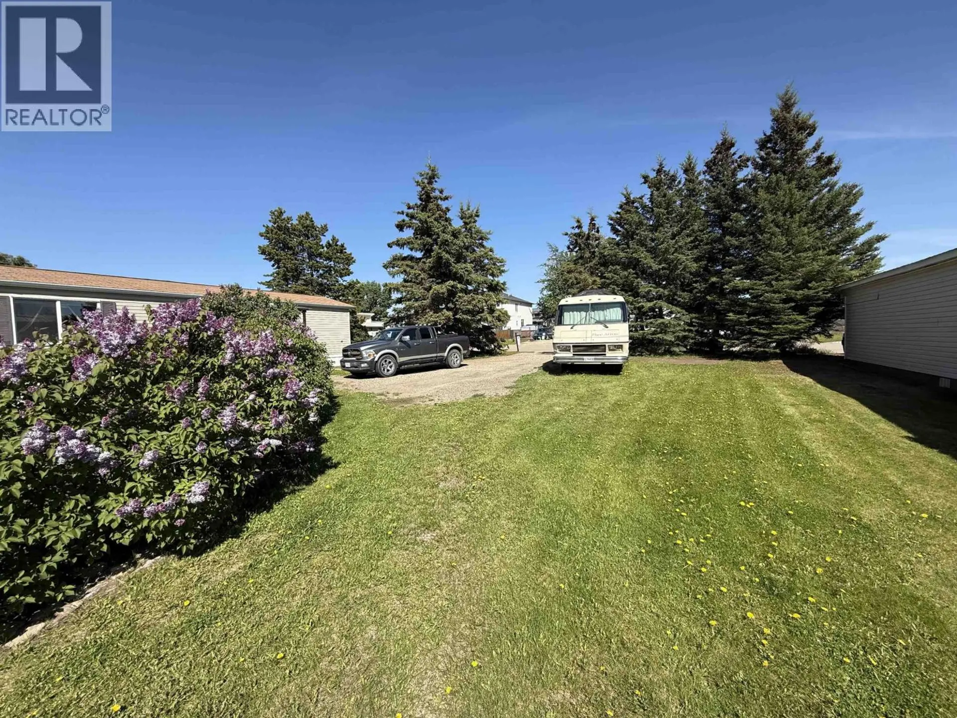 8920 75 STREET - Image 5