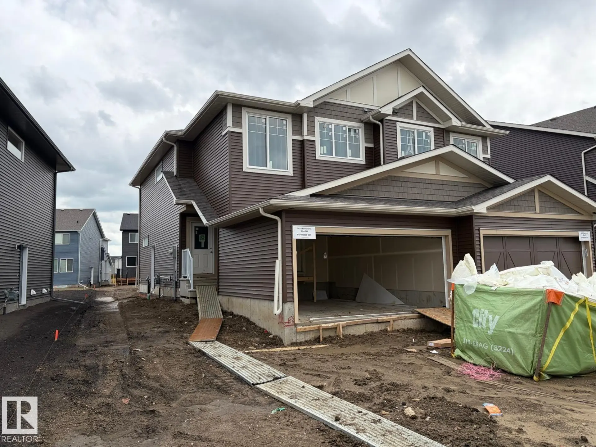 5633 HAWTHORN WY SW - Image 3