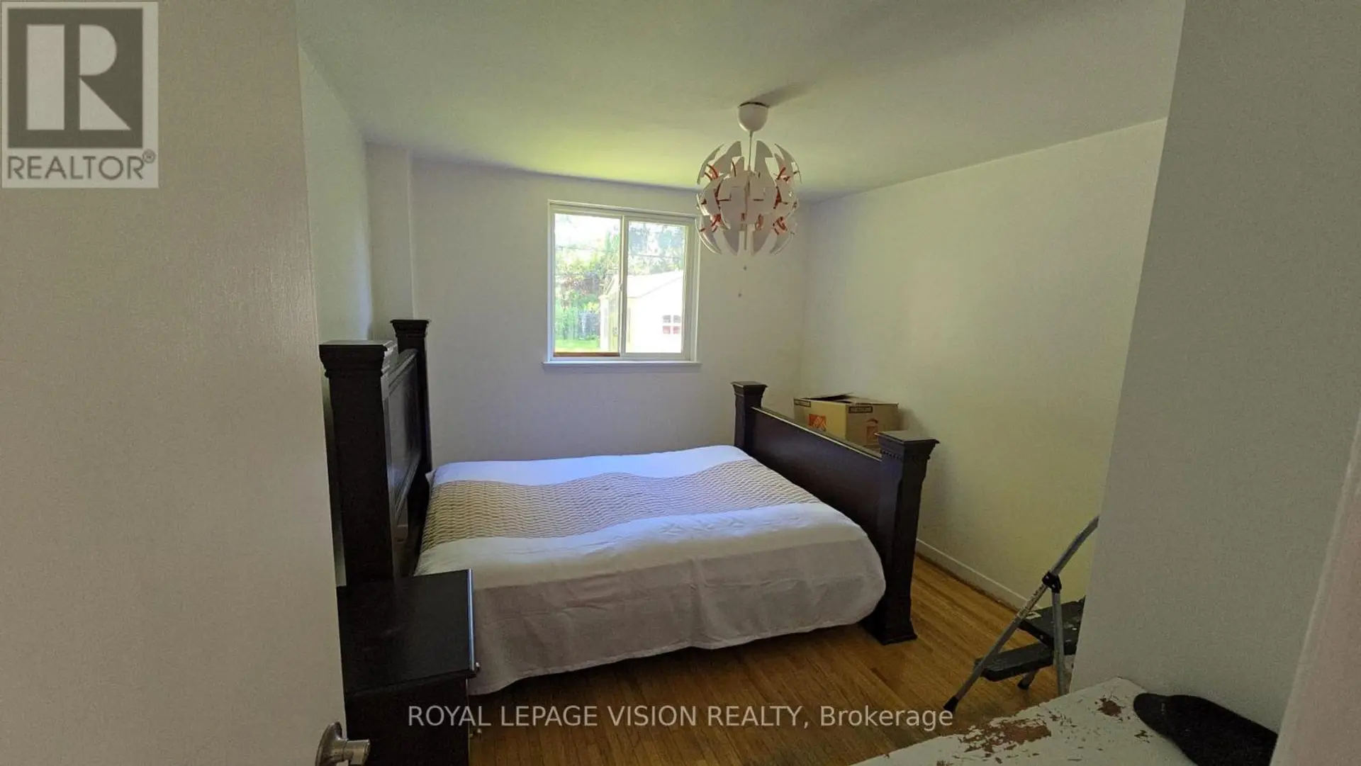 47 ALLANFORD ROAD - Image 4