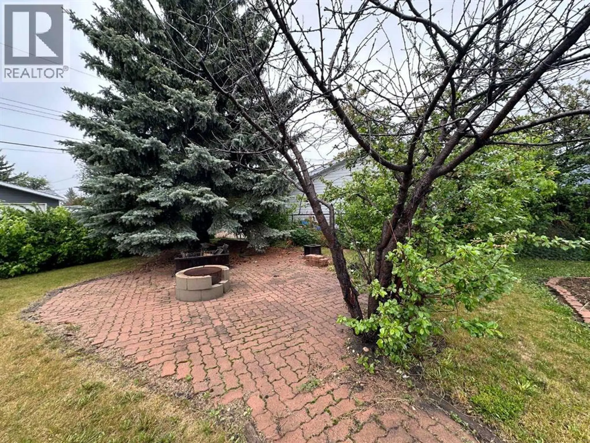 5018 61 AvenueClose - Image 5