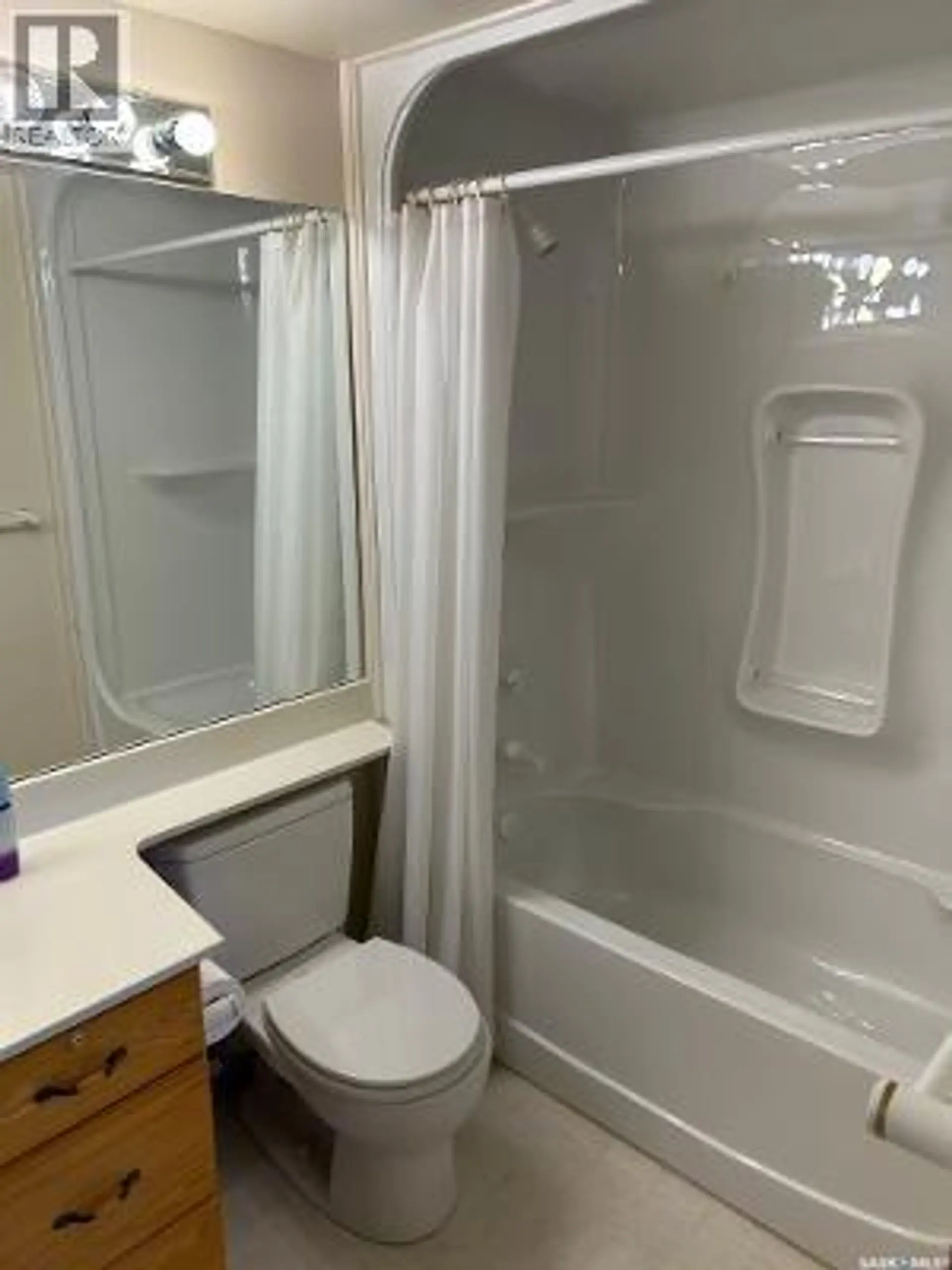 #305 303 Pinehouse DRIVE - Image 14