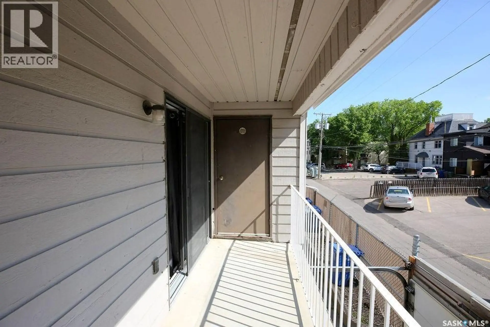 #118 2315 McIntyre STREET - Image 16