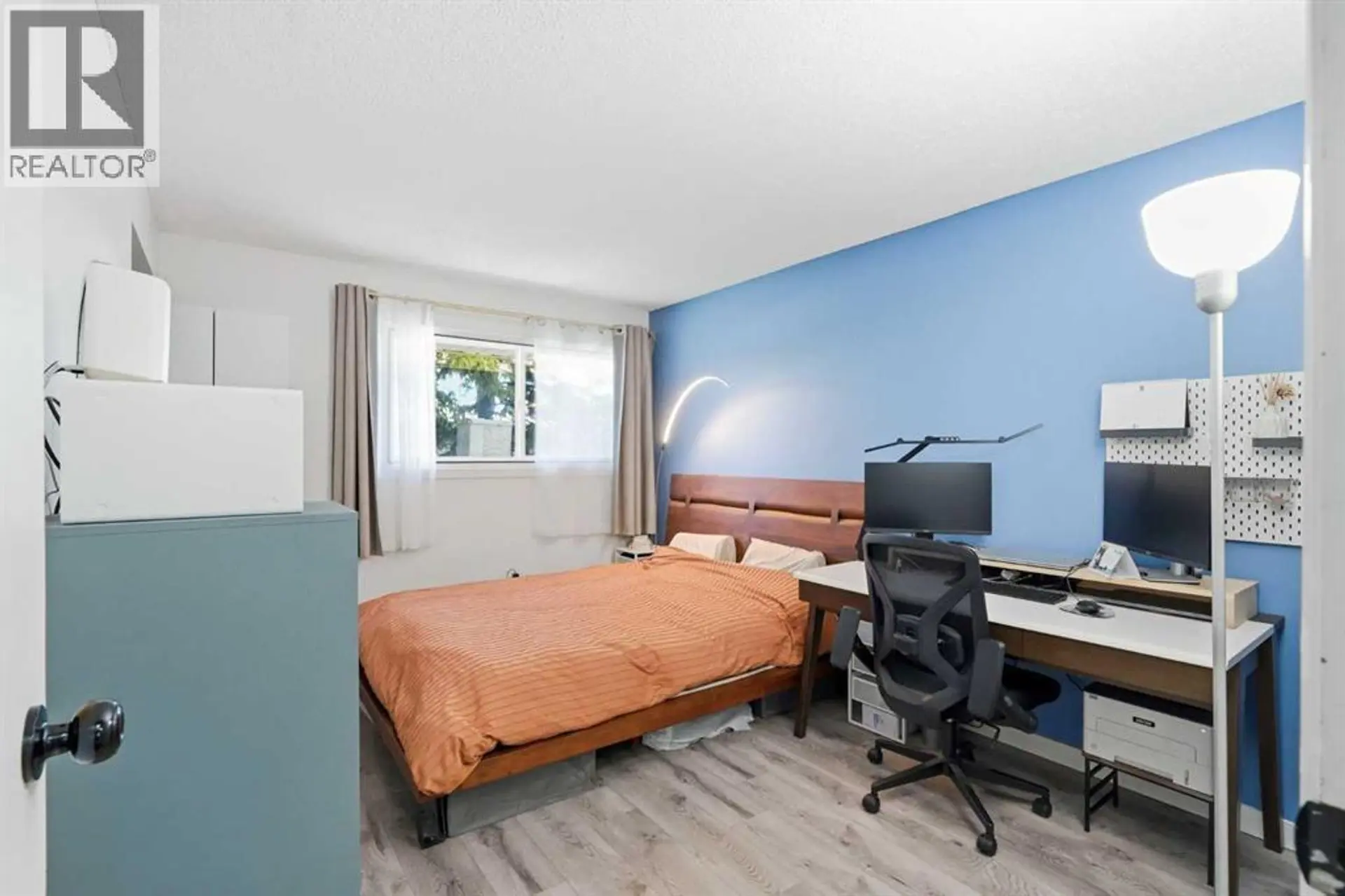 #411 3500 Varsity Drive NW - Image 10