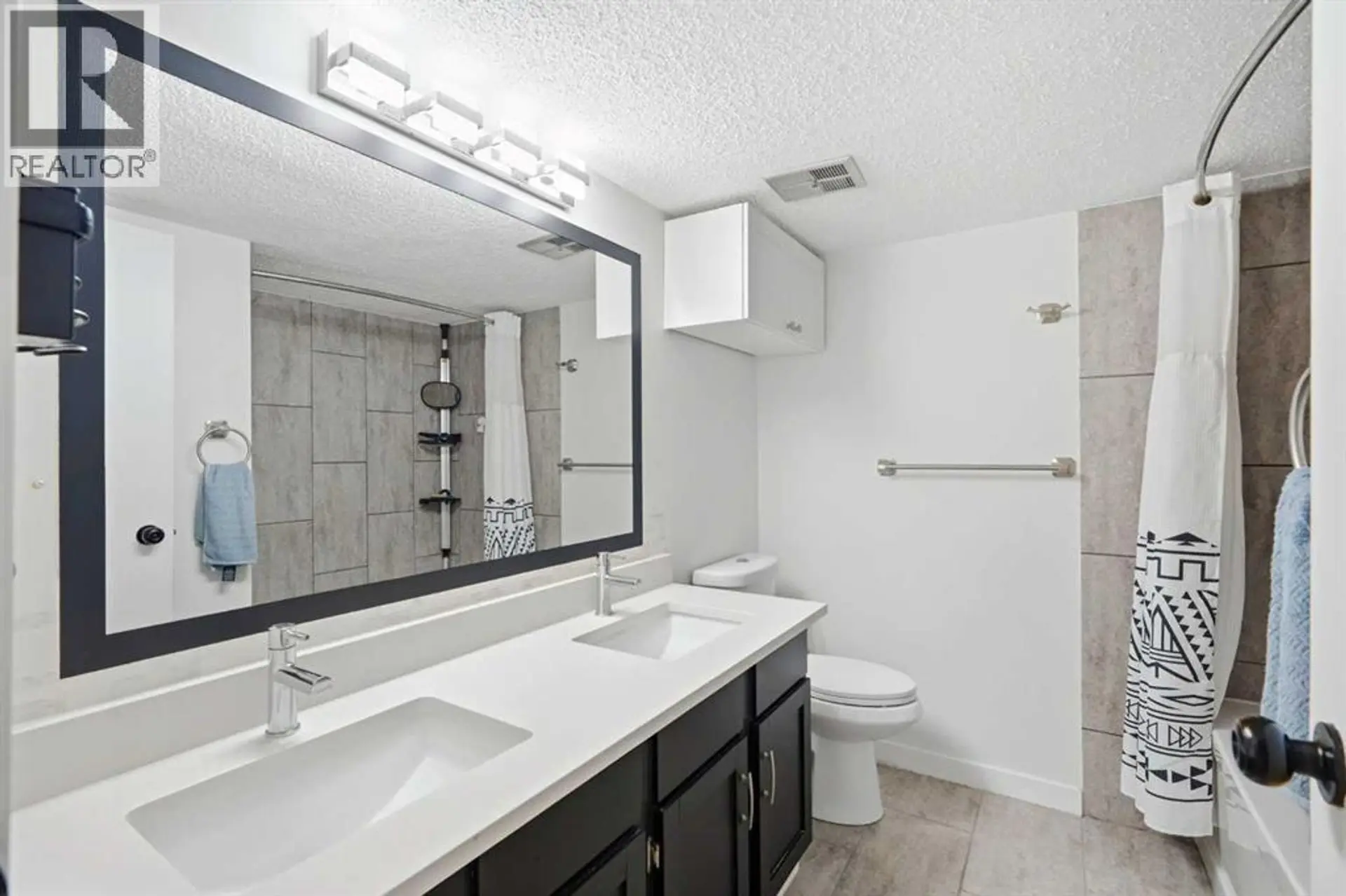 #411 3500 Varsity Drive NW - Image 11