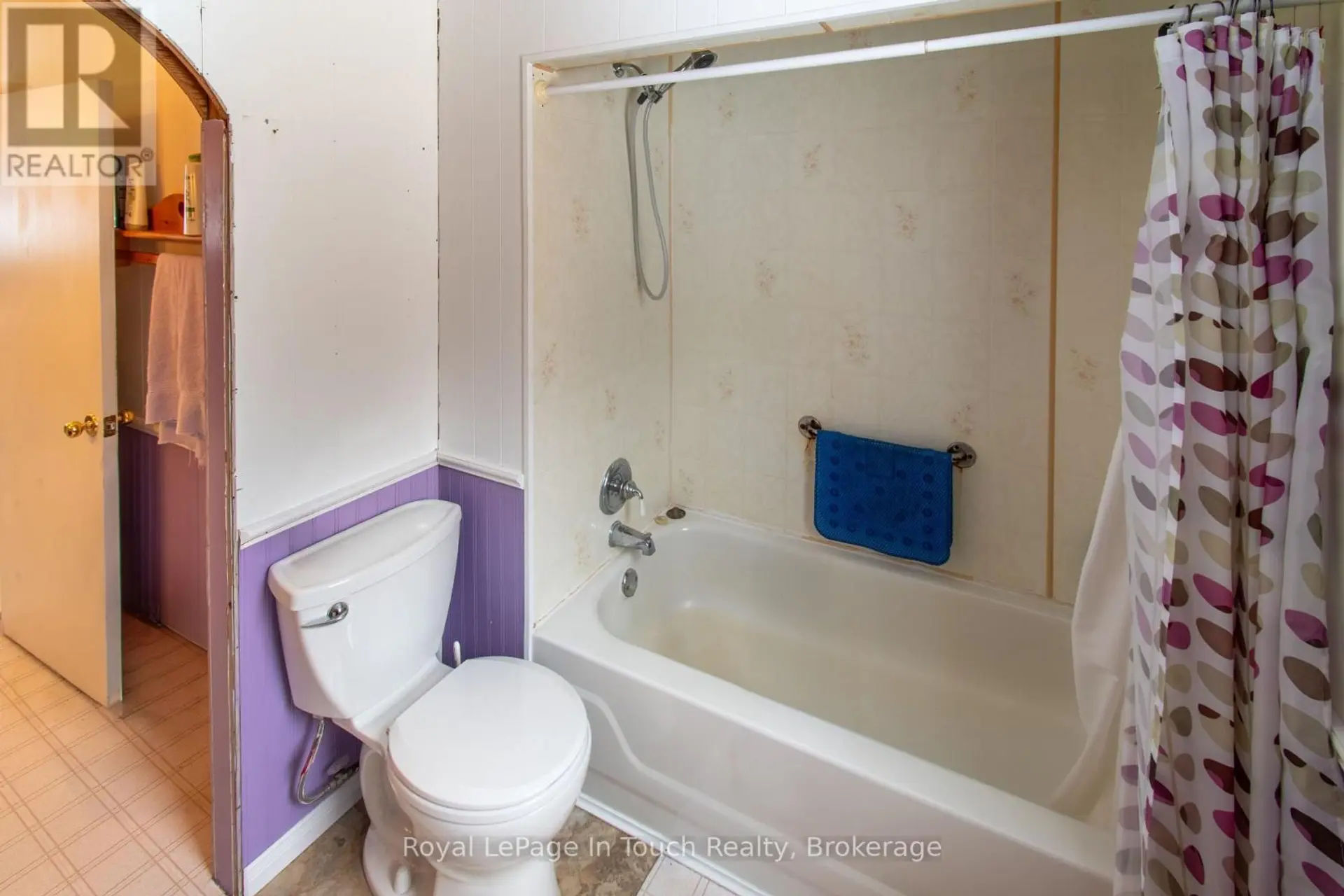 874 CEDAR POINT ROAD - Image 10
