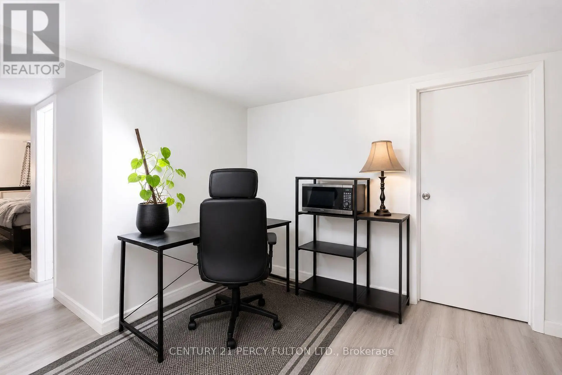 1100 SIMCOE STREET S - Image 11