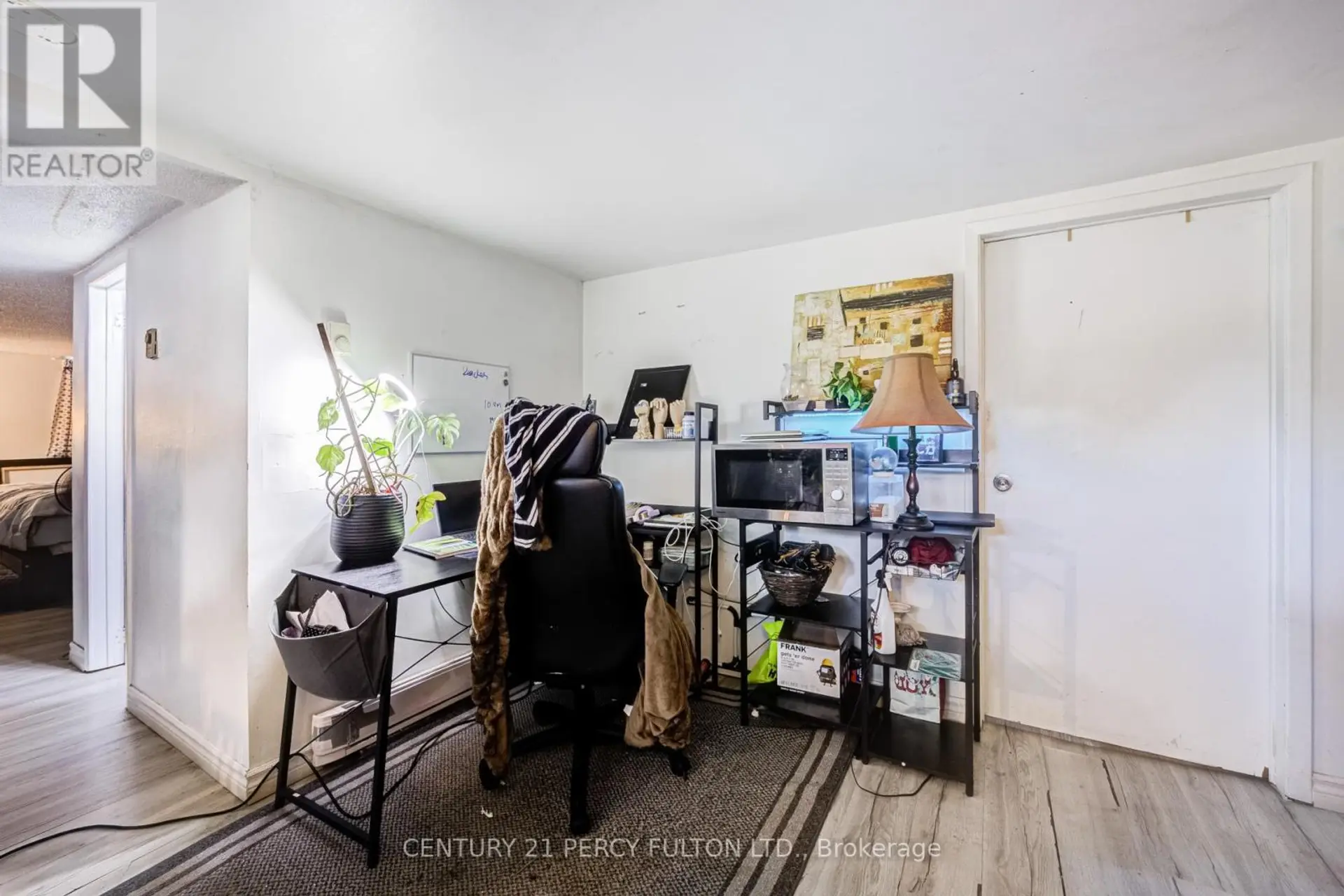 1100 SIMCOE STREET S - Image 12