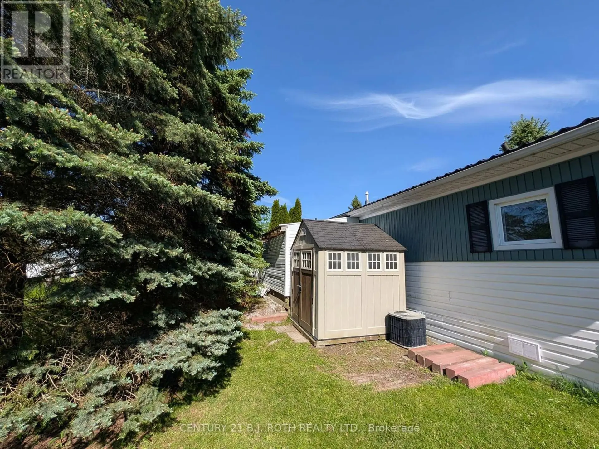 66 LINDEN LANE - Image 18