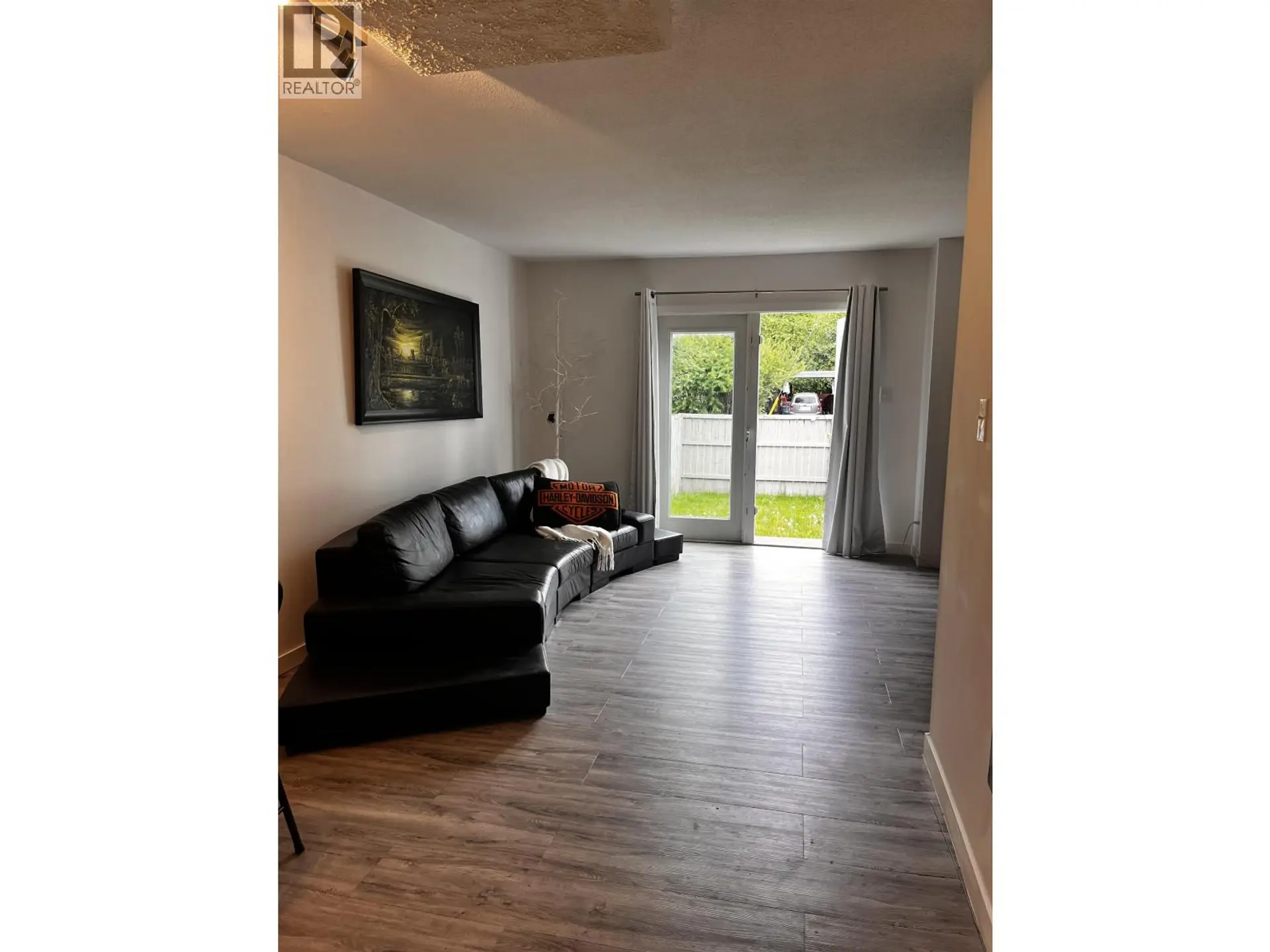 1332 DIEFENBAKER DRIVE - Image 2