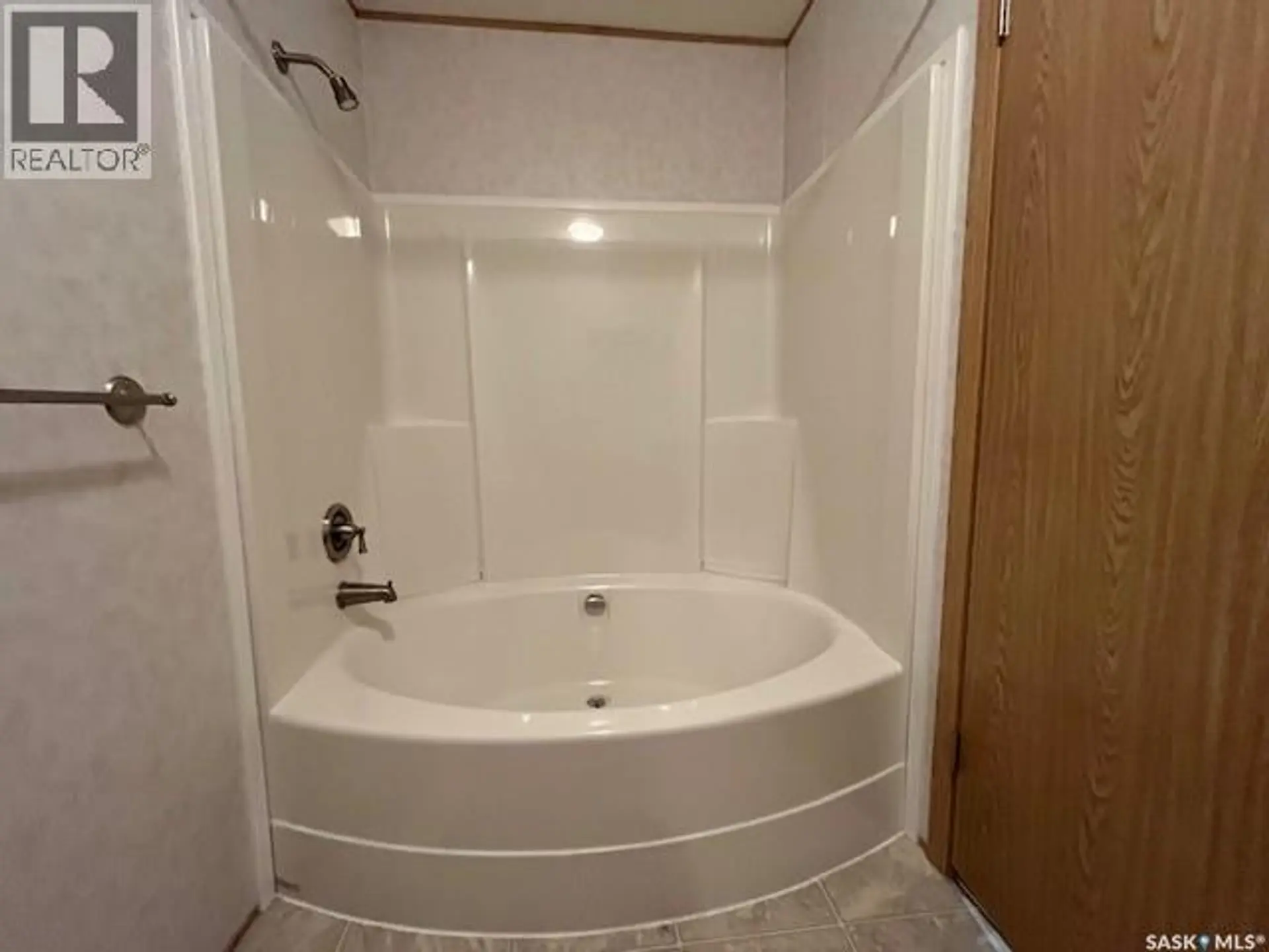 309 2nd AVENUE NW - Image 10