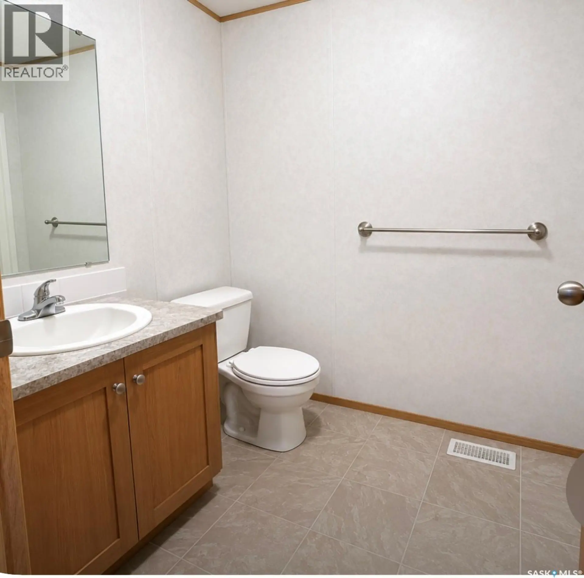 309 2nd AVENUE NW - Image 11