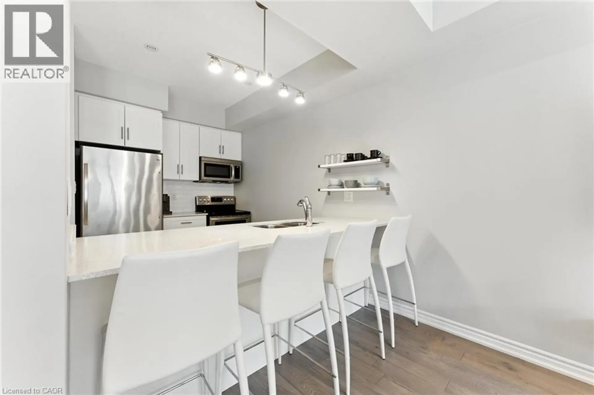 #37 377 GLANCASTER Road - Image 8