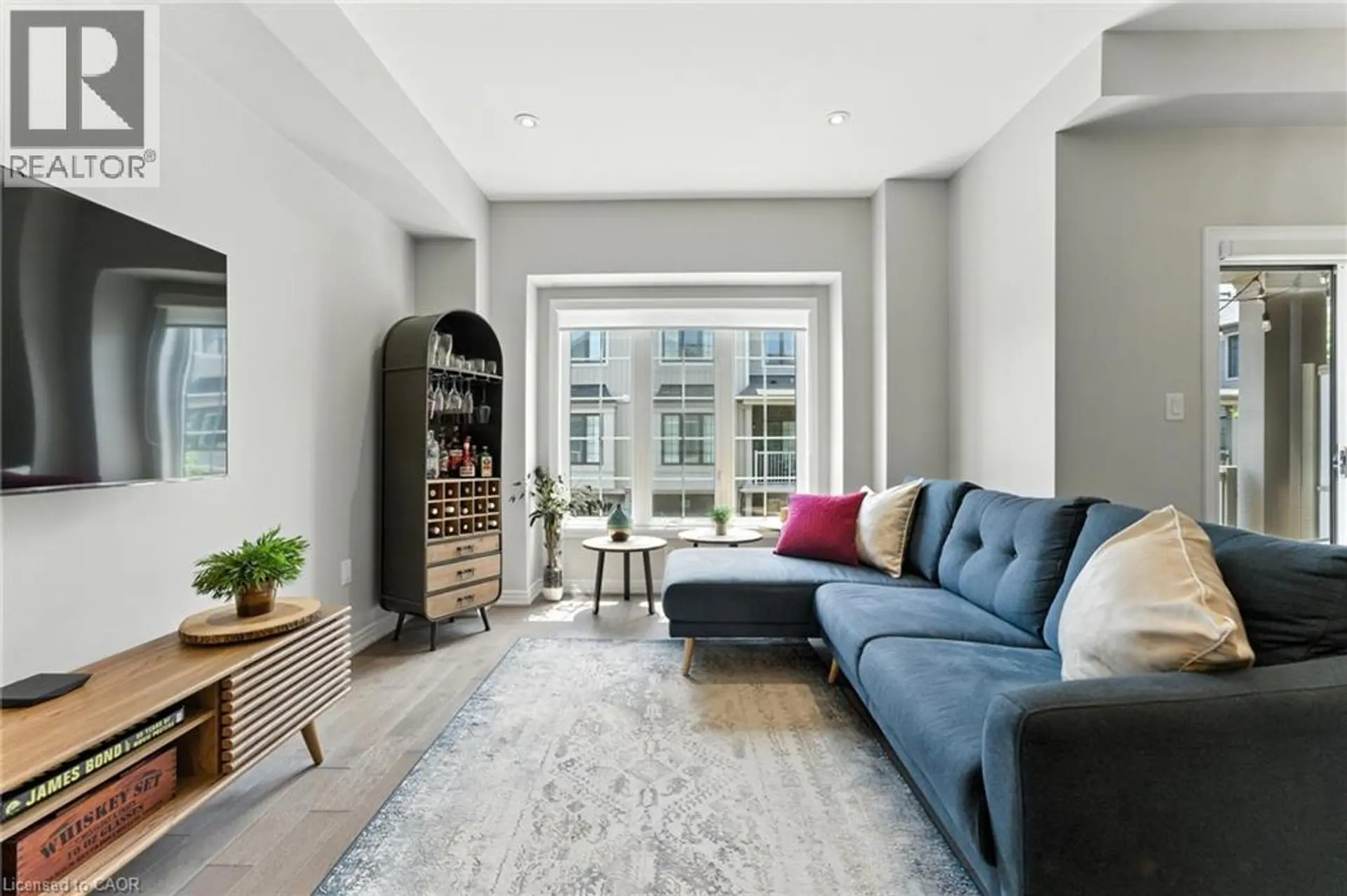 #37 377 GLANCASTER Road - Image 6