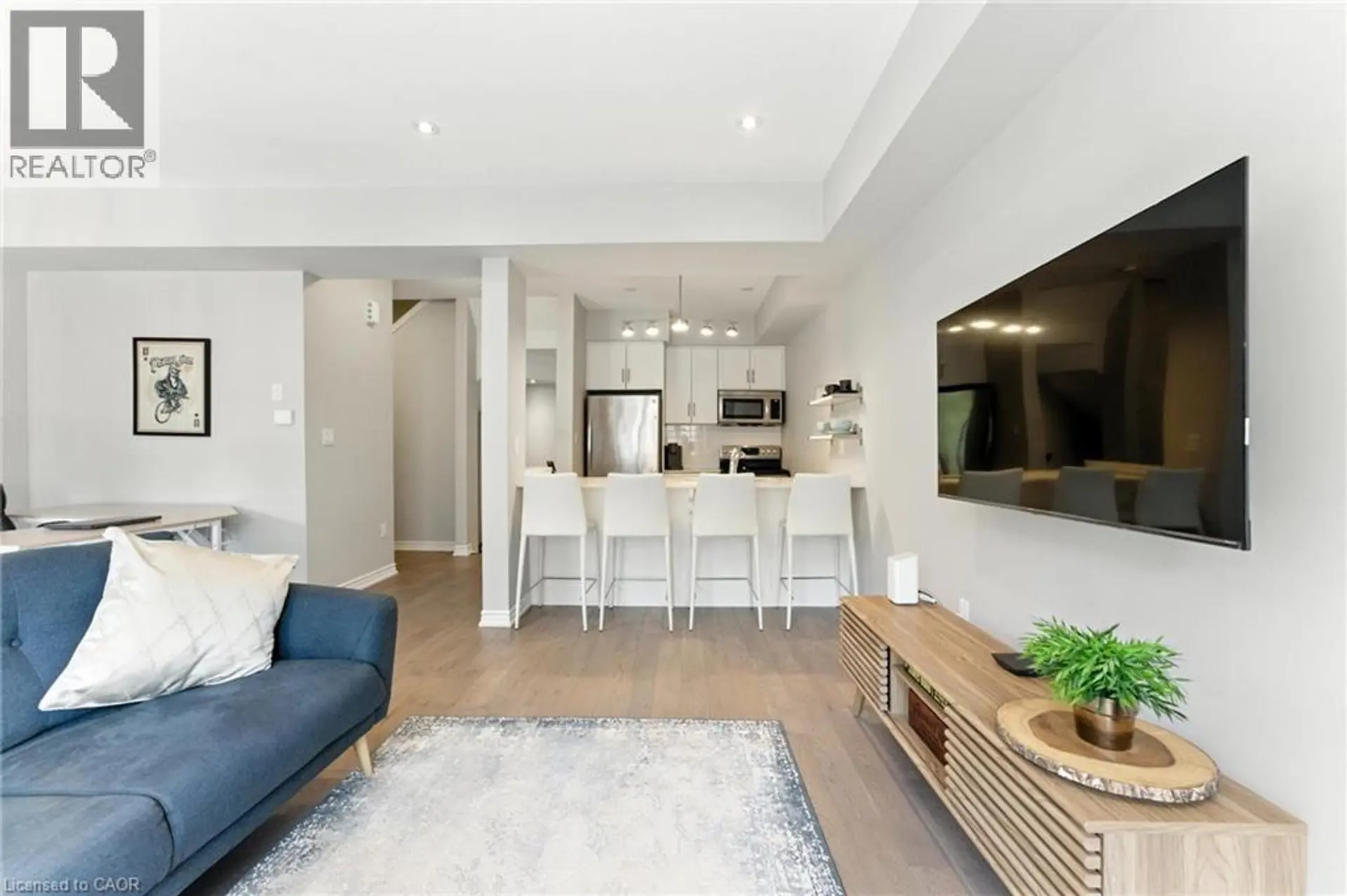 #37 377 GLANCASTER Road - Image 7